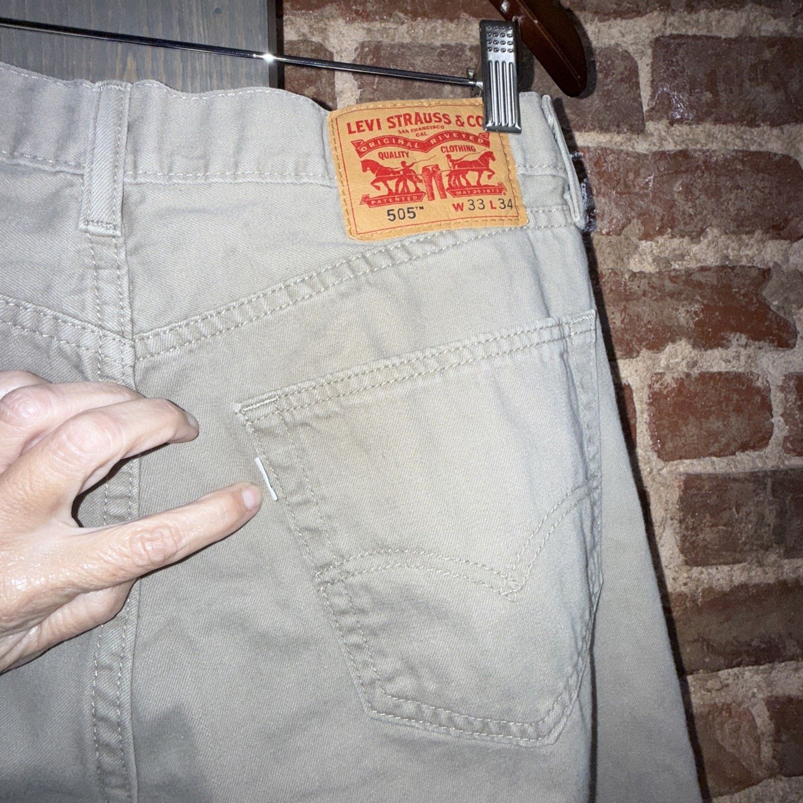 Levi's Levi’s 505 Men’s Light Brown Jeans 33W Altered To 27 Inseam Size US 33 - 3 Thumbnail