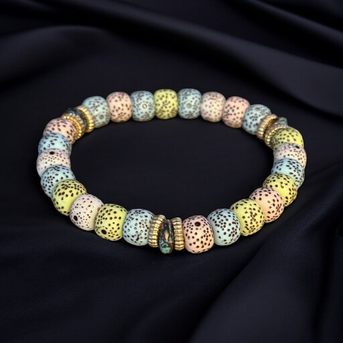 Other Speckled multicolor pastel bead stretch bracelet Size ONE SIZE - 1 Thumbnail