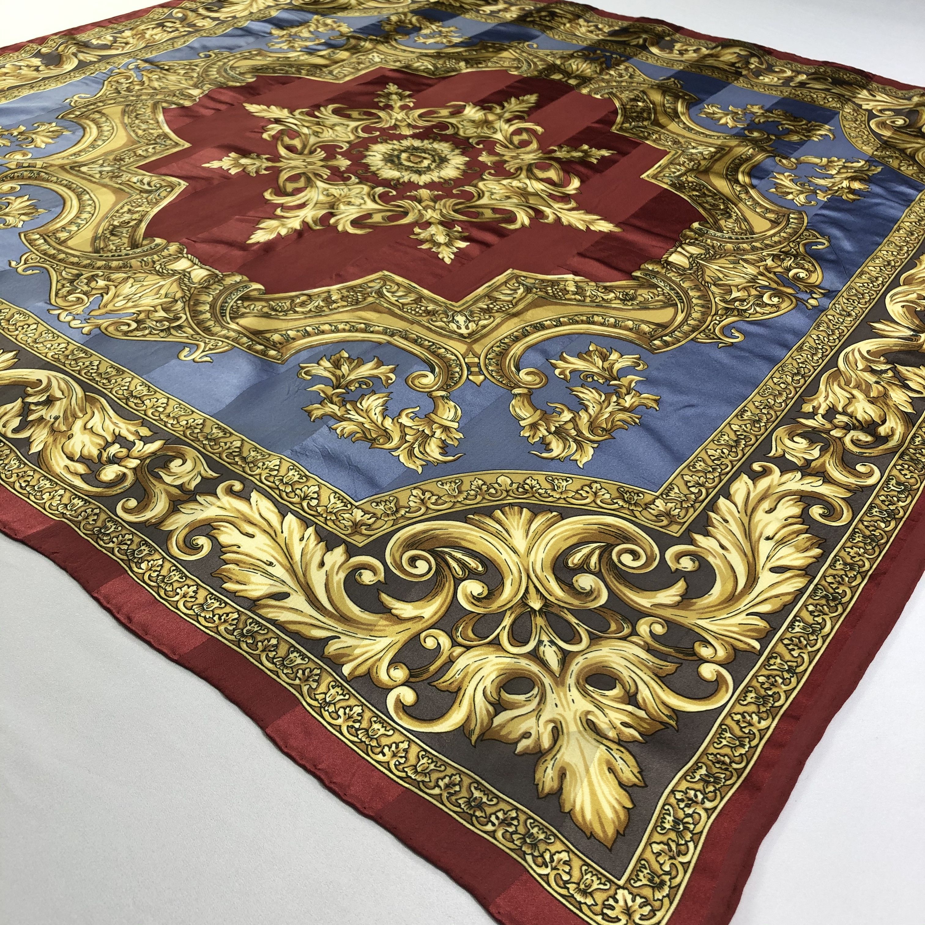 Vintage Vintage La Missi Paris Silk Scarf Size ONE SIZE - 3 Thumbnail