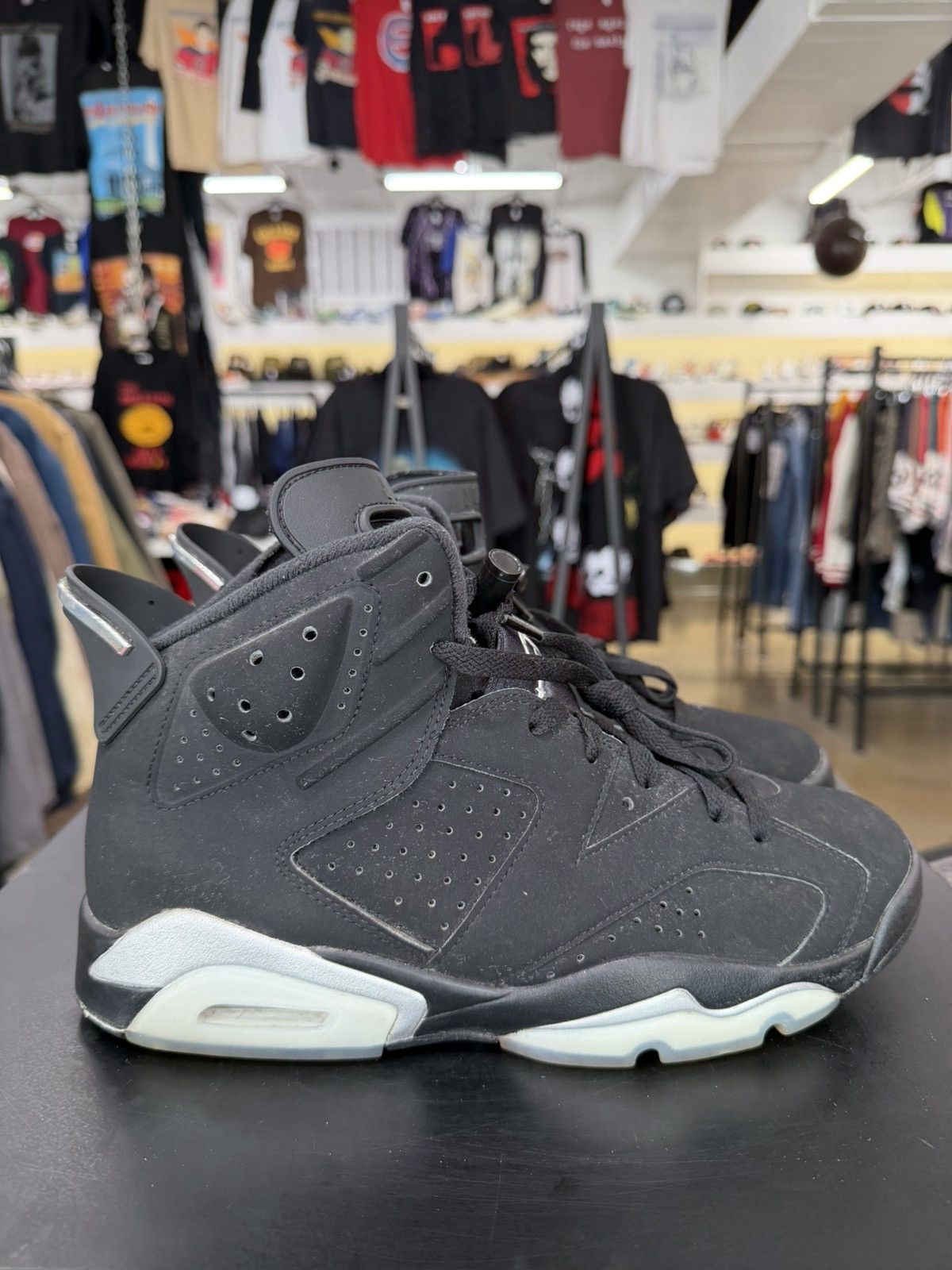 Air Jordan 6 Chrome Size 9.5 (2022)