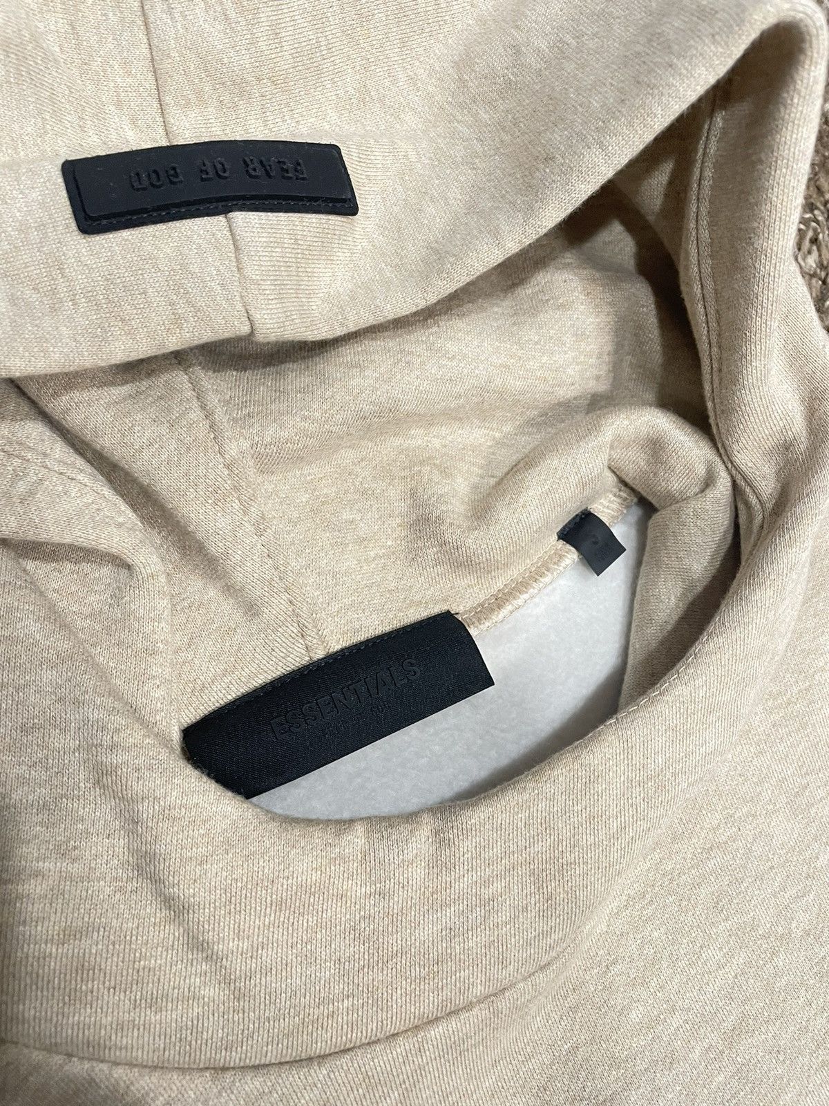 Essentials × Fear of God Fear of God Essentials Hoodie Gold Heather size large Size US L / EU 52-54 / 3 - 3 Thumbnail