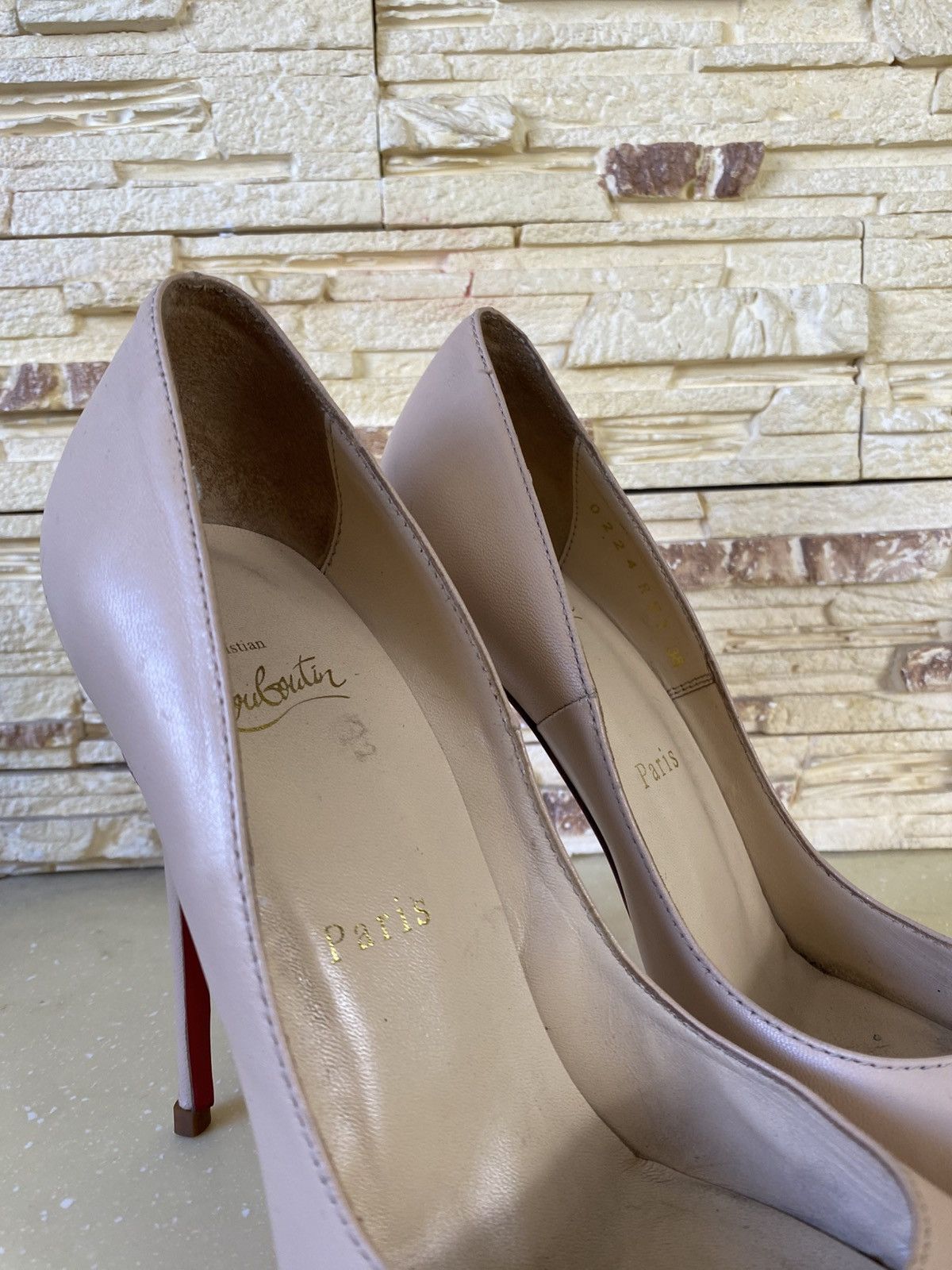 Christian Louboutin Christian Louboutine Leather Women’s Heels Beige Size US 8.5 / IT 38.5 - 11 Thumbnail
