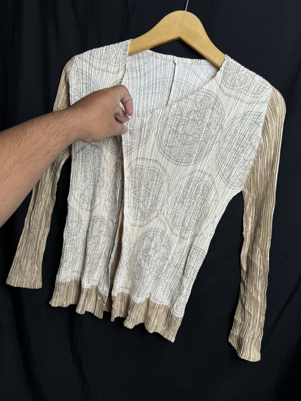 Homme Plisse Issey Miyake × Issey Miyake × Pleats Please Issey Miyake Pleats Please Full Art Cardigan Long Sleeve Size M / US 6-8 / IT 42-44 - 3 Thumbnail