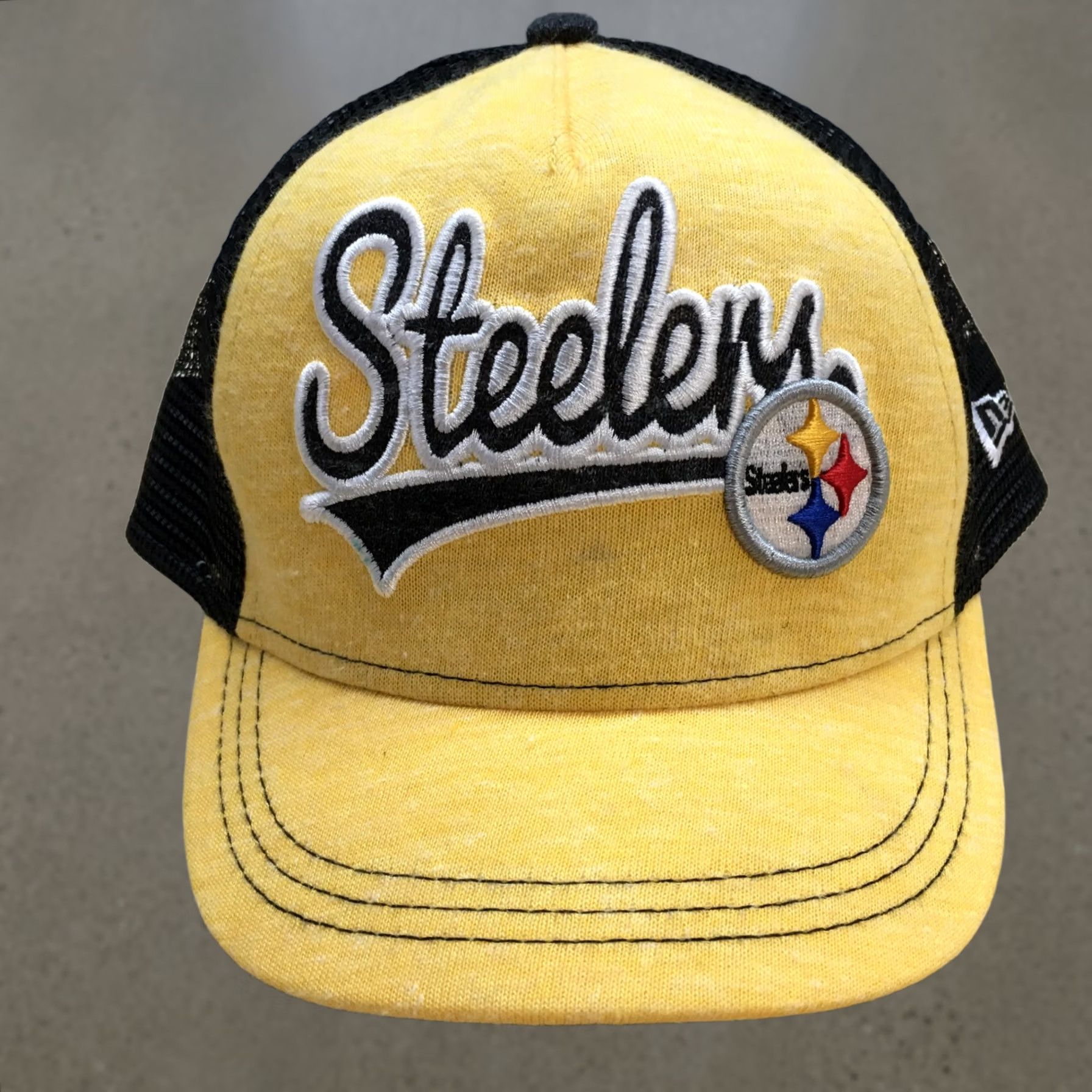 New Era Pittsburgh Steelers New Era Trucker Hat Womens Black Yellow One Size Adjustable Size ONE SIZE - 1 Thumbnail