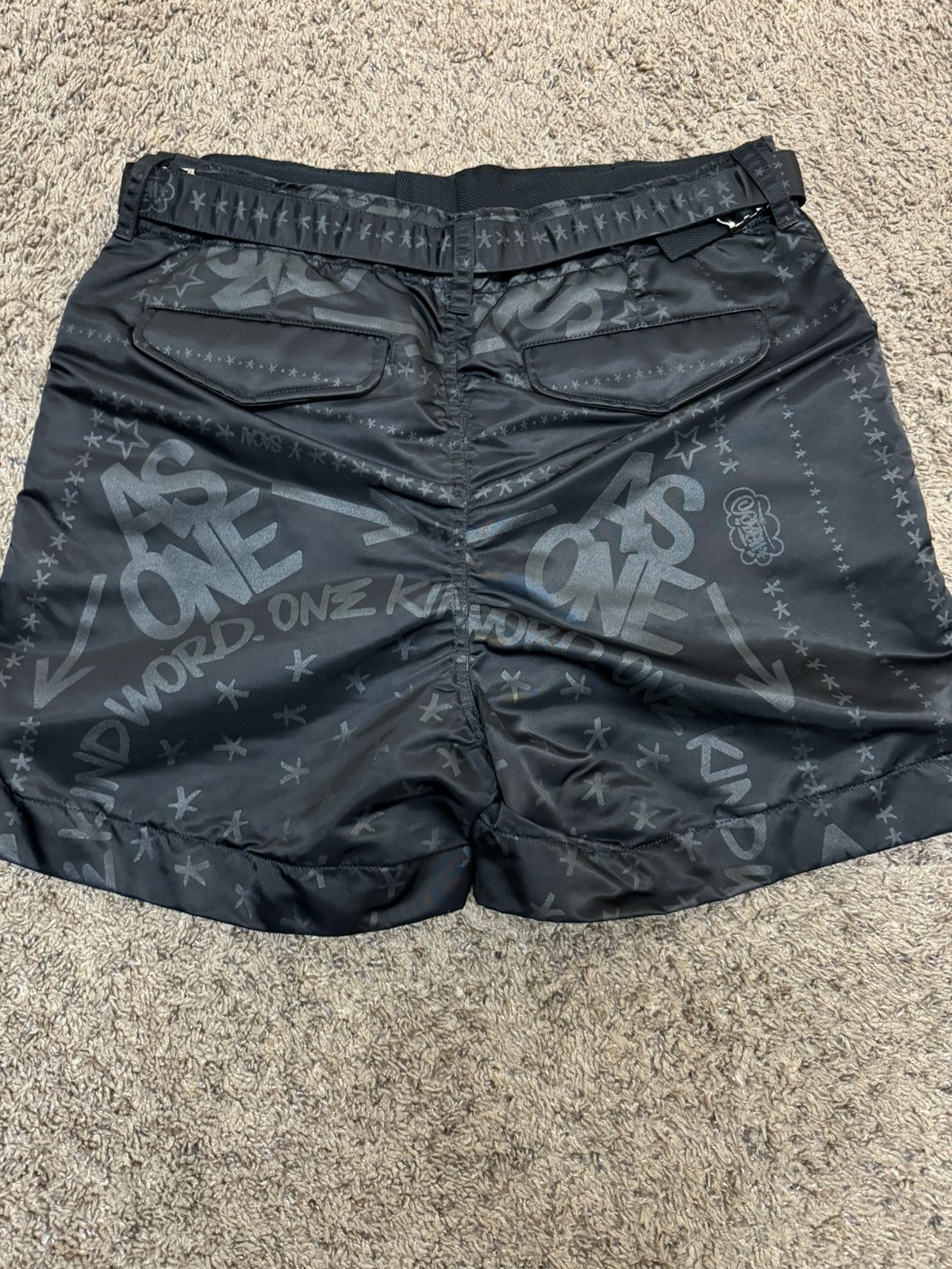 Sacai Sacai Men, x Eric Haze Printed Shorts Size US 32 / EU 48 - 3 Thumbnail
