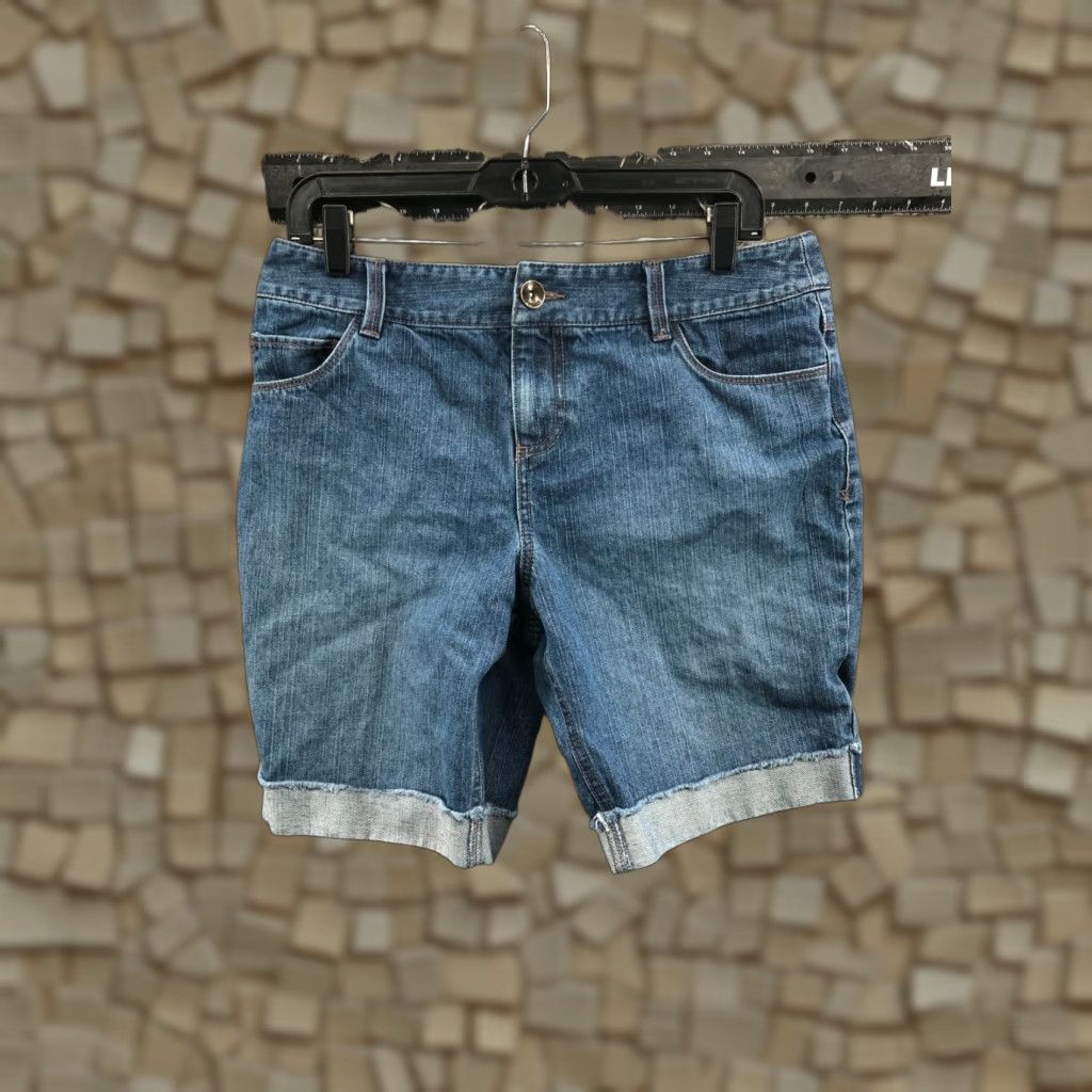 Vintage Sonoma Bermuda Shorts Womens Size 10 Mid Rise Medium Wash Blue Size 32" / US 10 / IT 46 - 1 Thumbnail