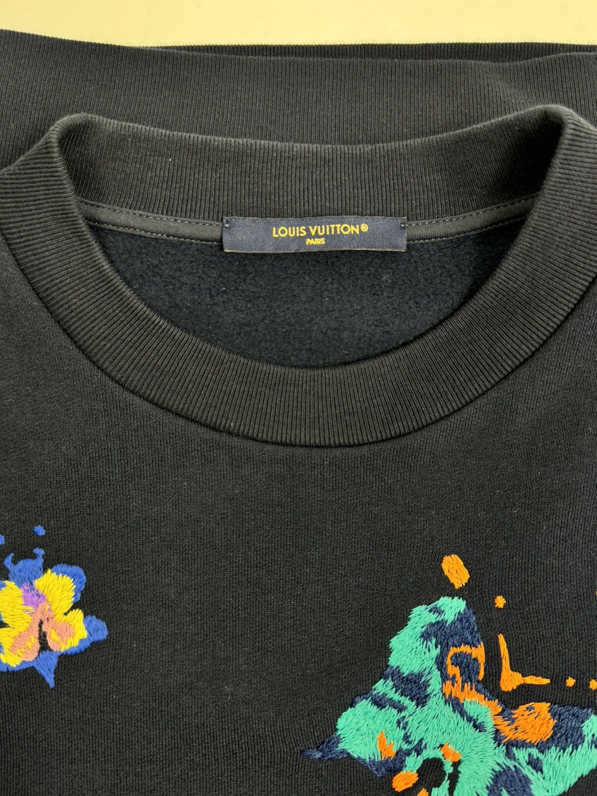 Louis Vuitton VIRGIL ABLOH FW 2022 BUTTERFLY EMBROIDERED JUMPER 1AATBO Size US XL / EU 56 / 4 - 3 Thumbnail