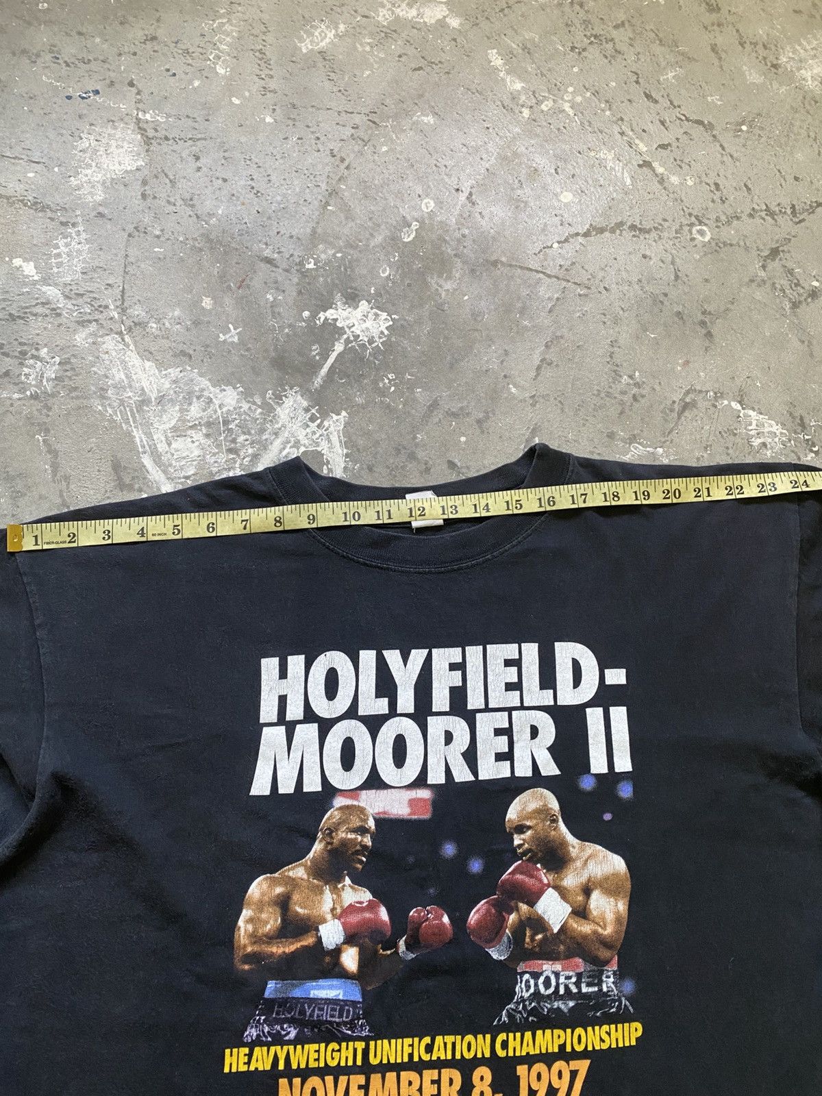 Other Vintage 1997 Boxing Match Holyfield VS Moorer Shirt Size US XL / EU 56 / 4 - 13 Thumbnail