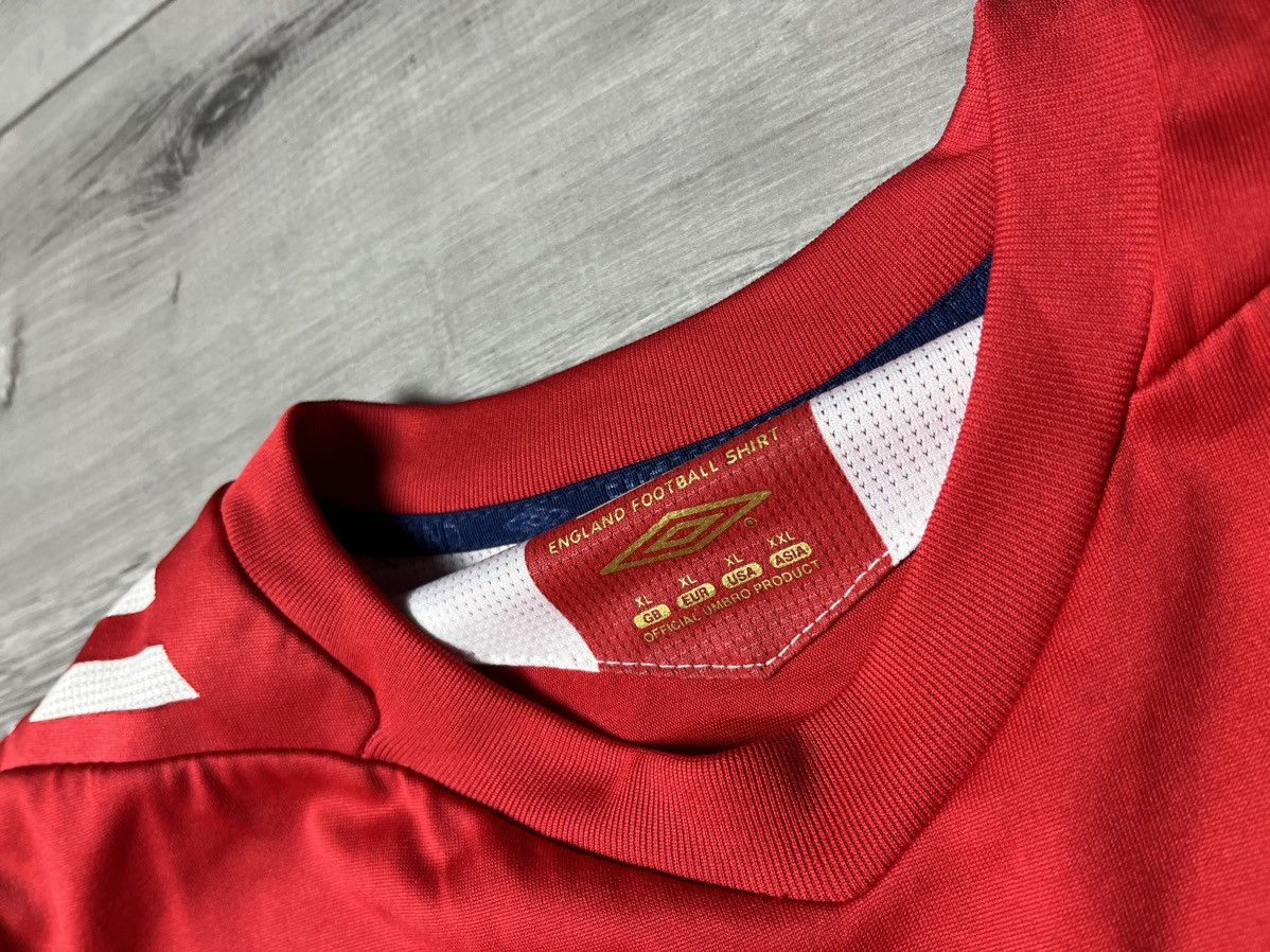 Umbro Umbro England home jersey size XLarge 2006/8 Size US XL / EU 56 / 4 - 4 Thumbnail