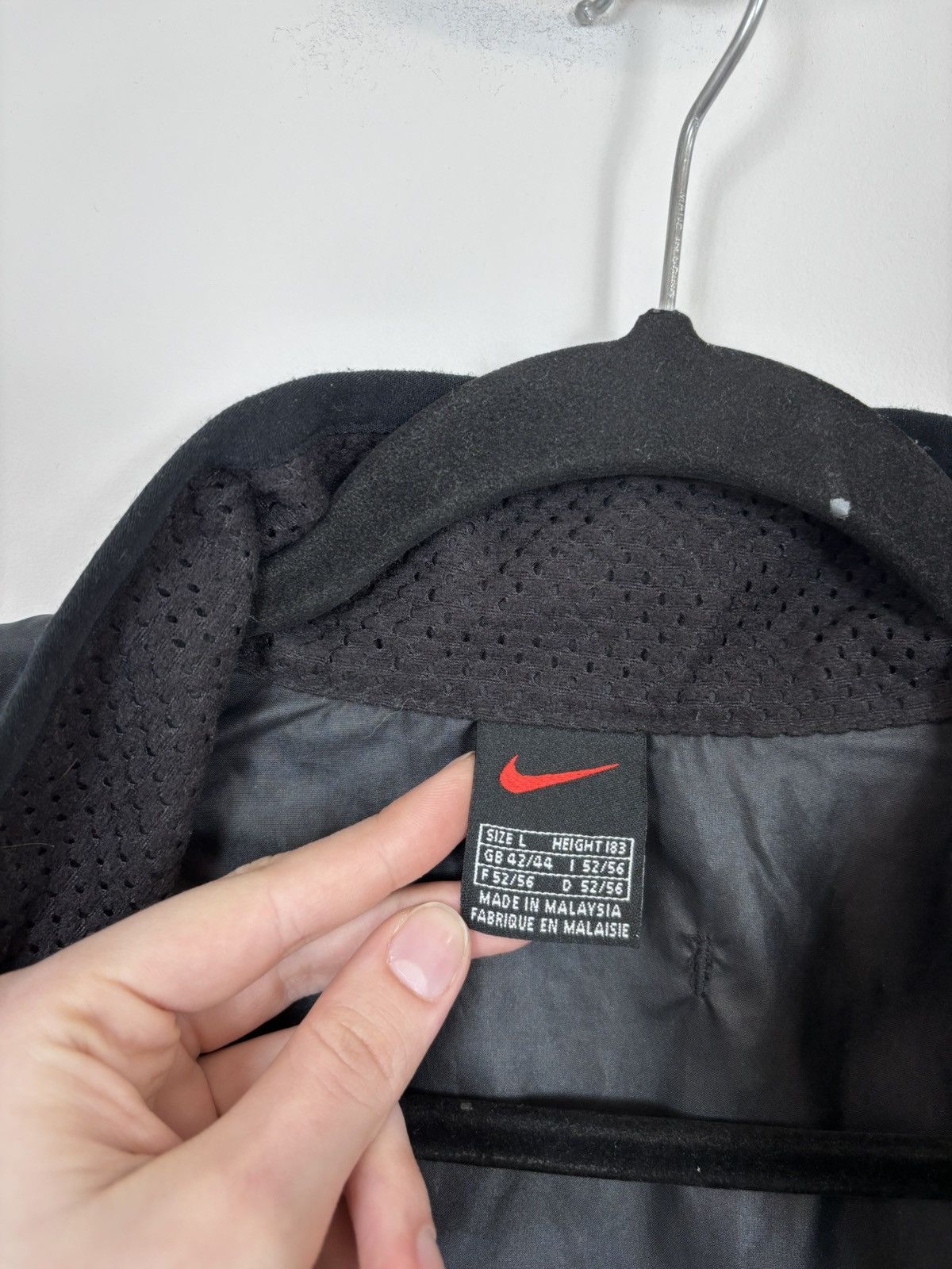 Nike Vintage 1990s Nike Y2K Black Swoosh Hype Anorak Jacket Size US L / EU 52-54 / 3 - 10 Thumbnail