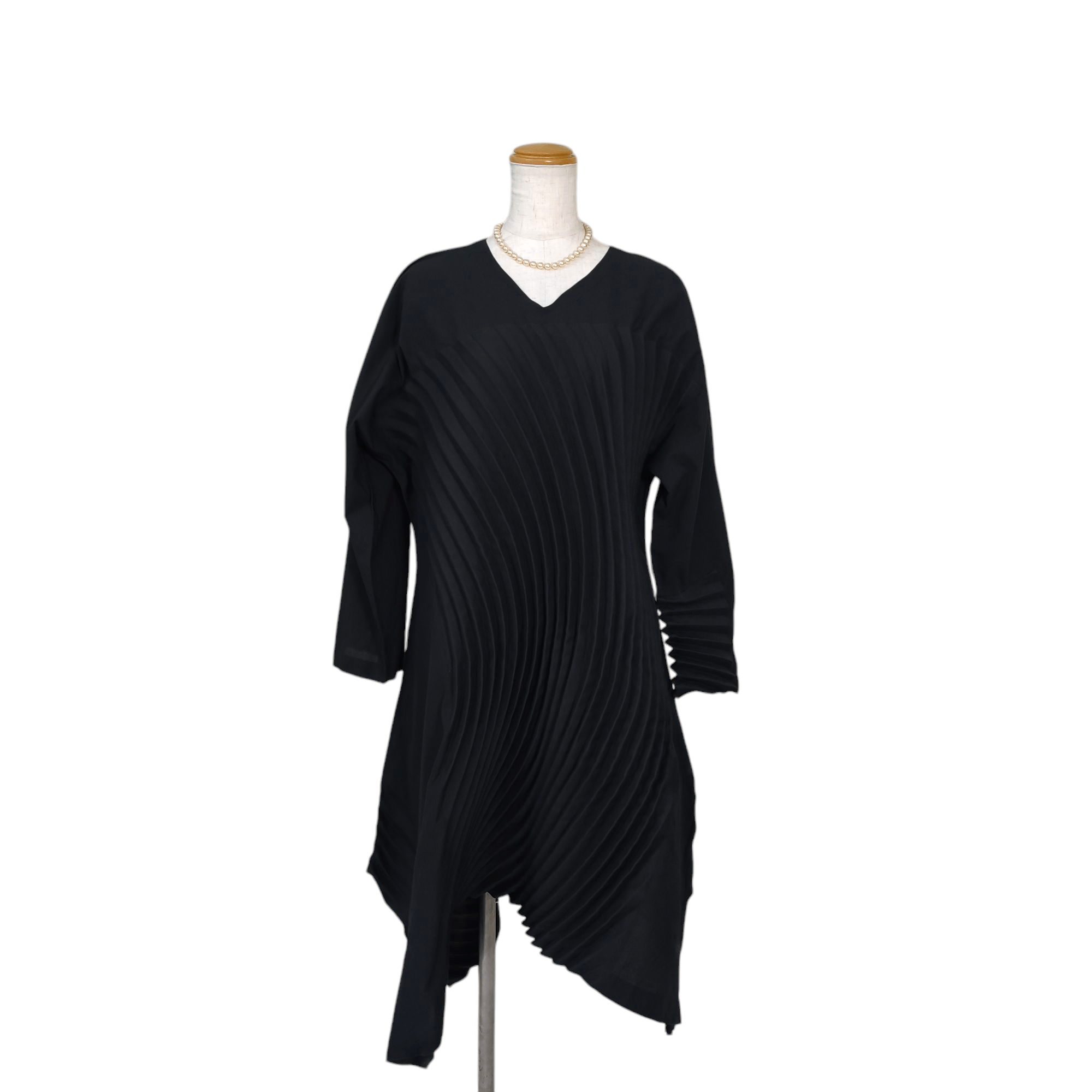 Issey Miyake AW2021 Issey Miyake Cliff Pleats Tunic Dress Size M / US 6-8 / IT 42-44 - 1 Thumbnail