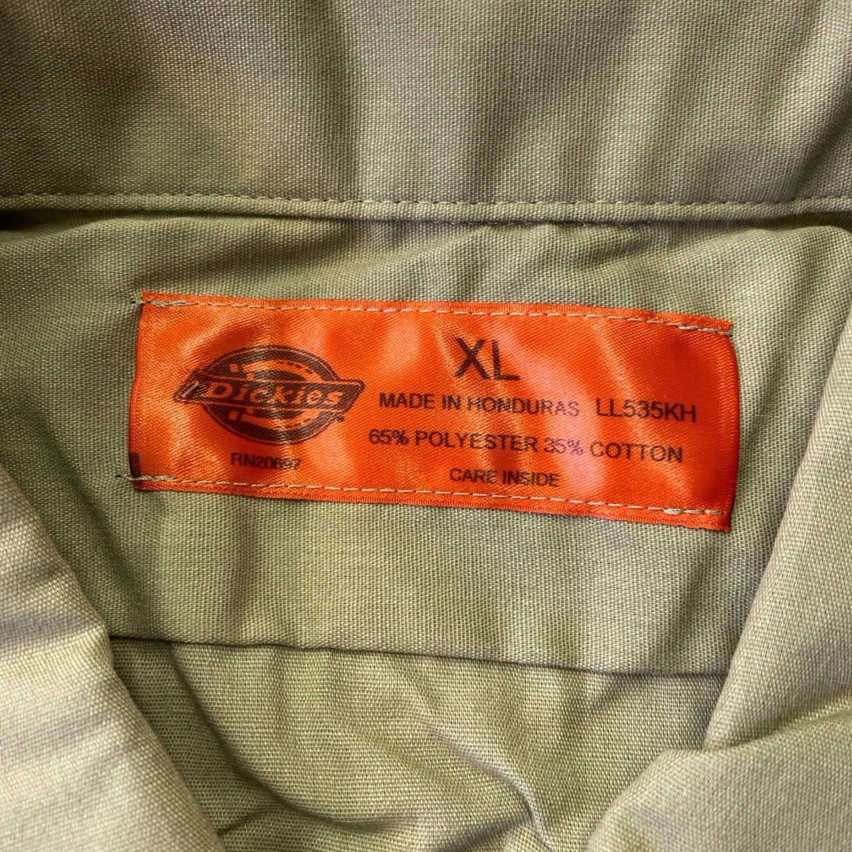 Dickies Dickies Shirt Mens Long Sleeve Work Shirt XL Beige Khaki Pockets Button Up Construction Beige Mens XL Size US XL / EU 56 / 4 - 3 Thumbnail