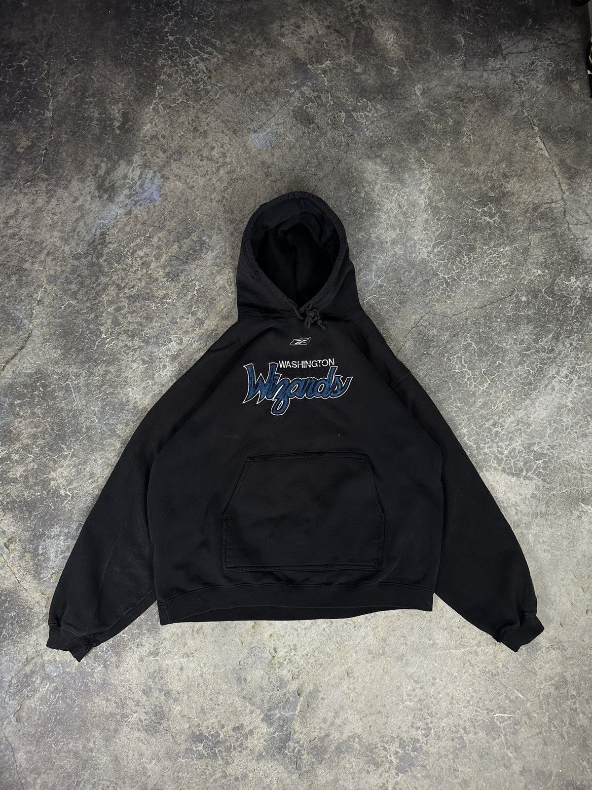 Reebok × Vintage Vintage Thrashed Washington Hoodie Size US L / EU 52-54 / 3 - 1 Thumbnail