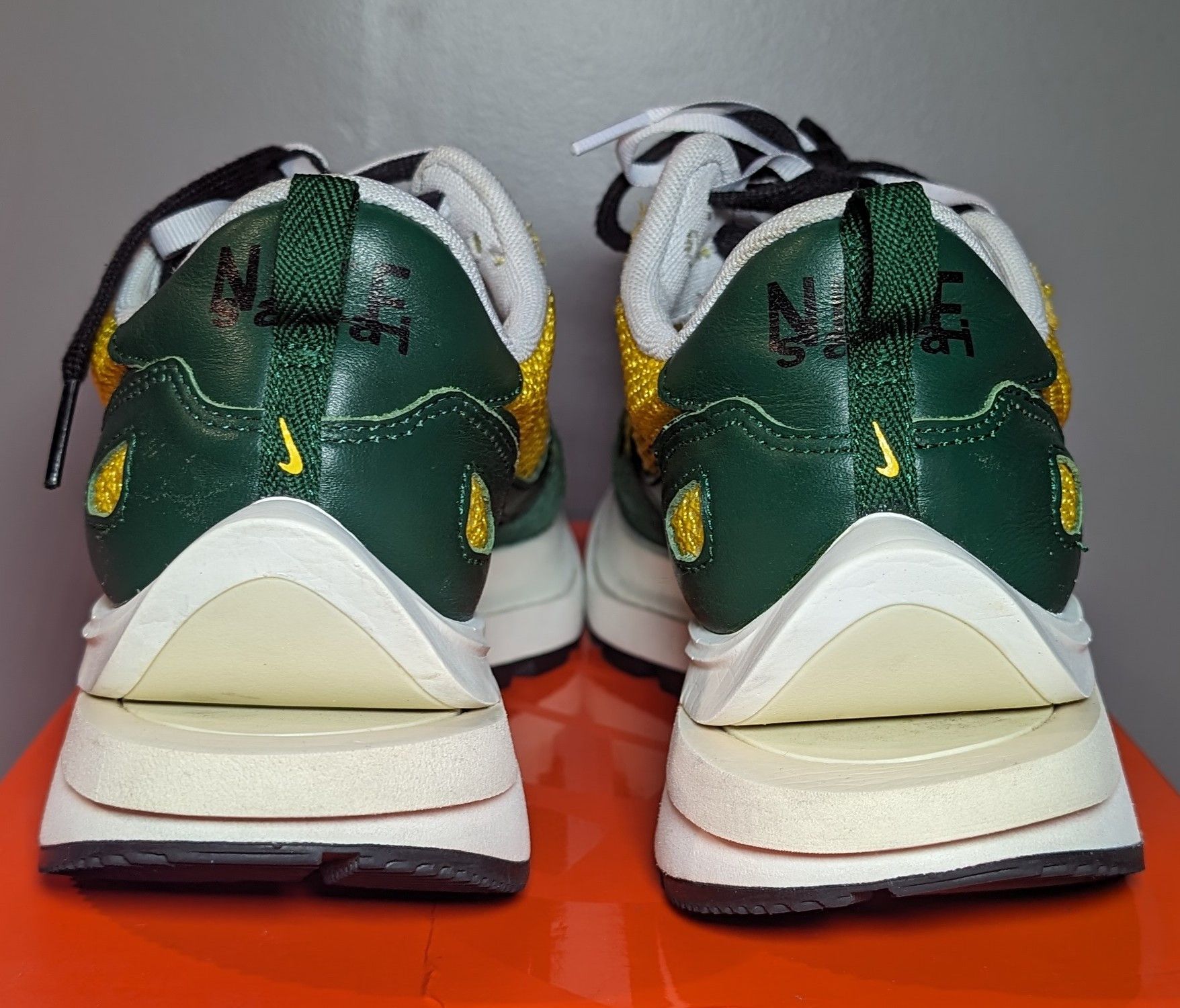Nike × Sacai Size 9.5 - Nike Sacai x VaporWaffle Tour Yellow Size US 9.5 / EU 42-43 - 3 Thumbnail