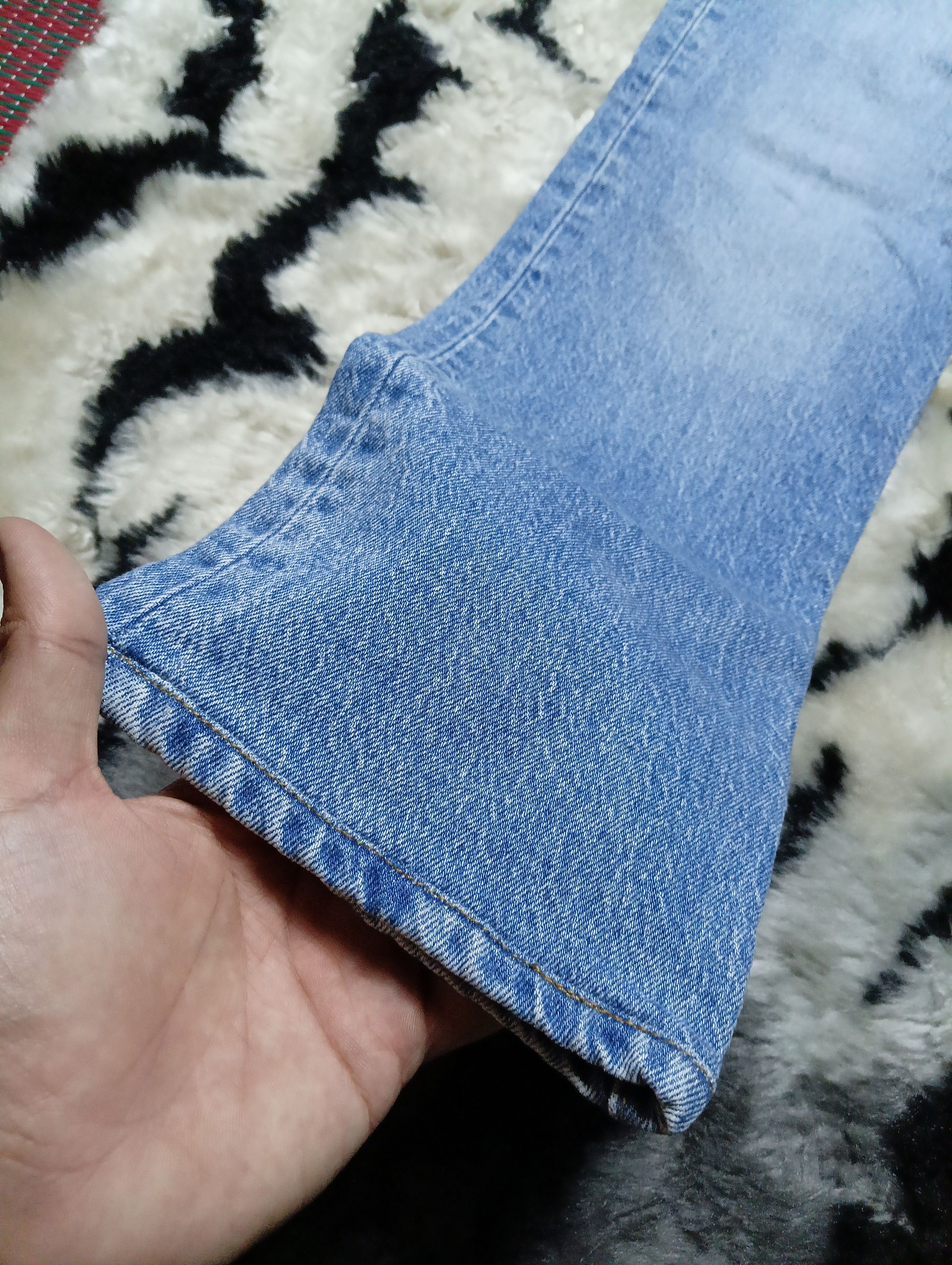 Levi's × Vintage Levi's 501 Size US 26 / EU 42 - 4 Thumbnail