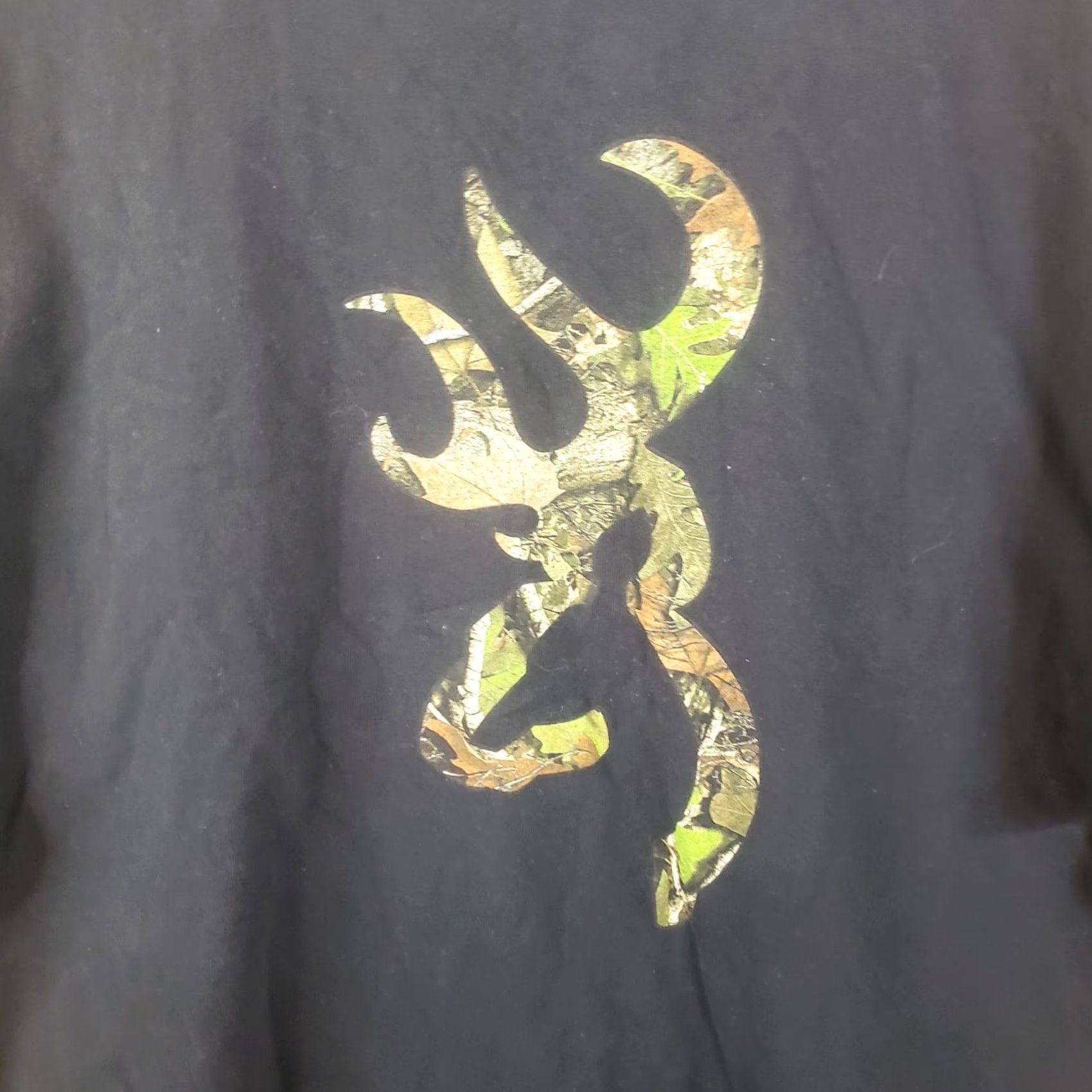 Vintage Browning Hunting Men's 2XL Brown T-Shirt Short Sleeve Camouflage Buck Logo Back Front Vintage Big Tall Shirt Mens Size US XXL / EU 58 / 5 - 7 Thumbnail