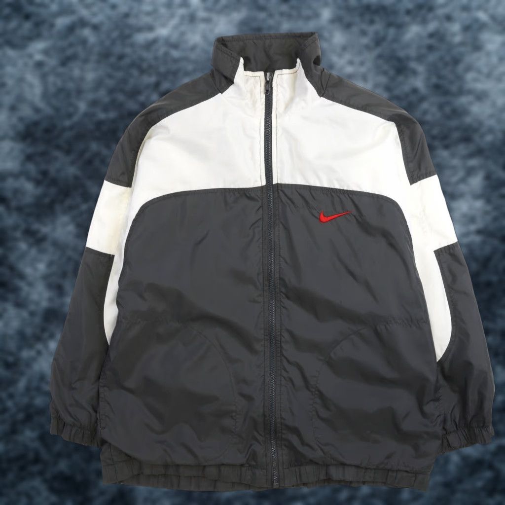VINTAGE Nike Windbreaker Light Jacket Unisex Kids Youth Size M White Windbreaker 90s Nike Shirt Jacket Mens Womens Kids Boys Girls