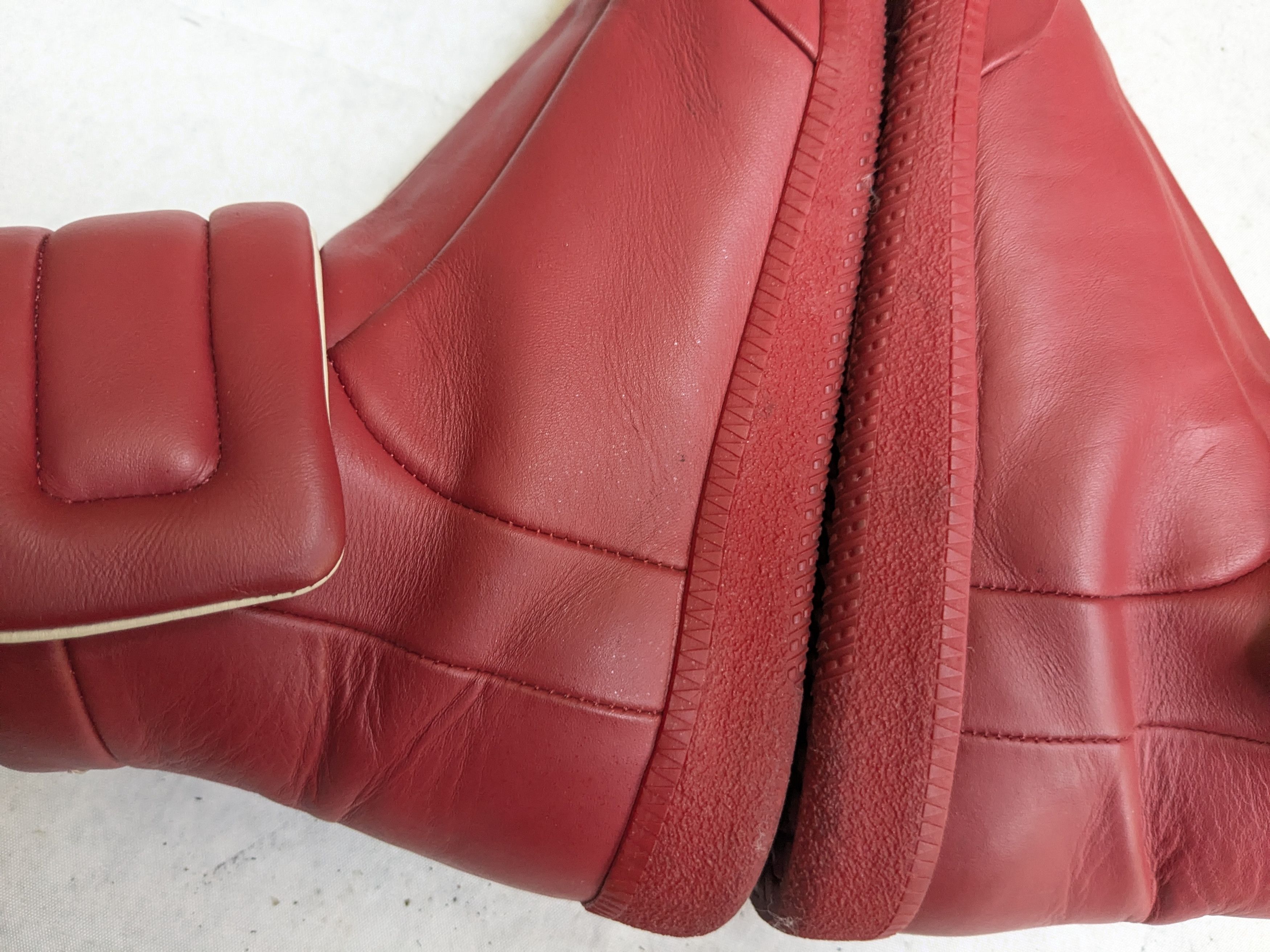 Maison Margiela Maison Margiela Future Red 6 39 High Tops Leather Size US 7 / EU 40 - 11 Thumbnail
