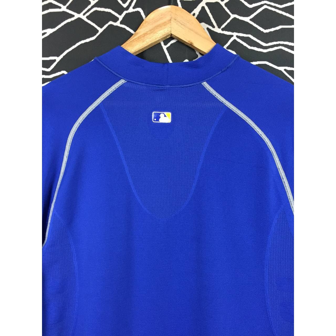 MLB × Nike × Vintage Nike MLB Milwaukee Brewers Long Sleeve Sportswear Tee Size US L / EU 52-54 / 3 - 9 Thumbnail