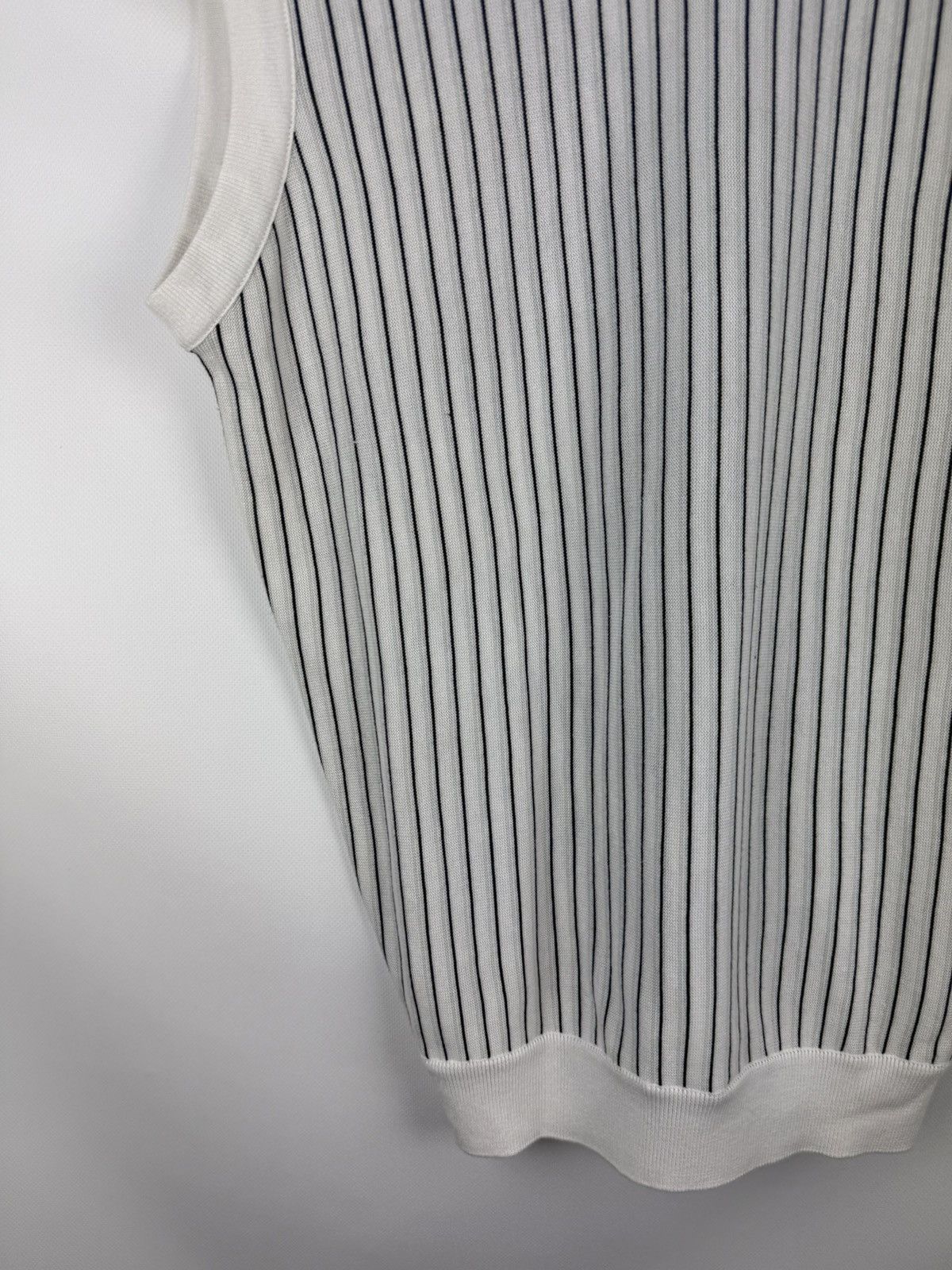 Lacoste Lacoste Limited Edition 75 Anniversary Striped Vest Sweater Size US L / EU 52-54 / 3 - 19 Thumbnail