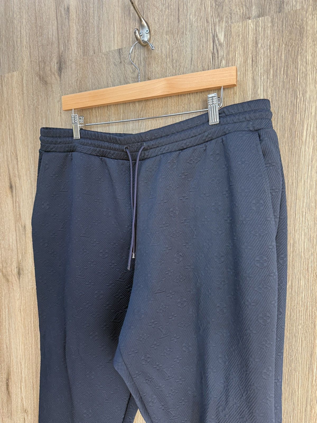 Louis Vuitton Louis Vuitton Monogram Sweatpants Size US 41 - 2 Thumbnail