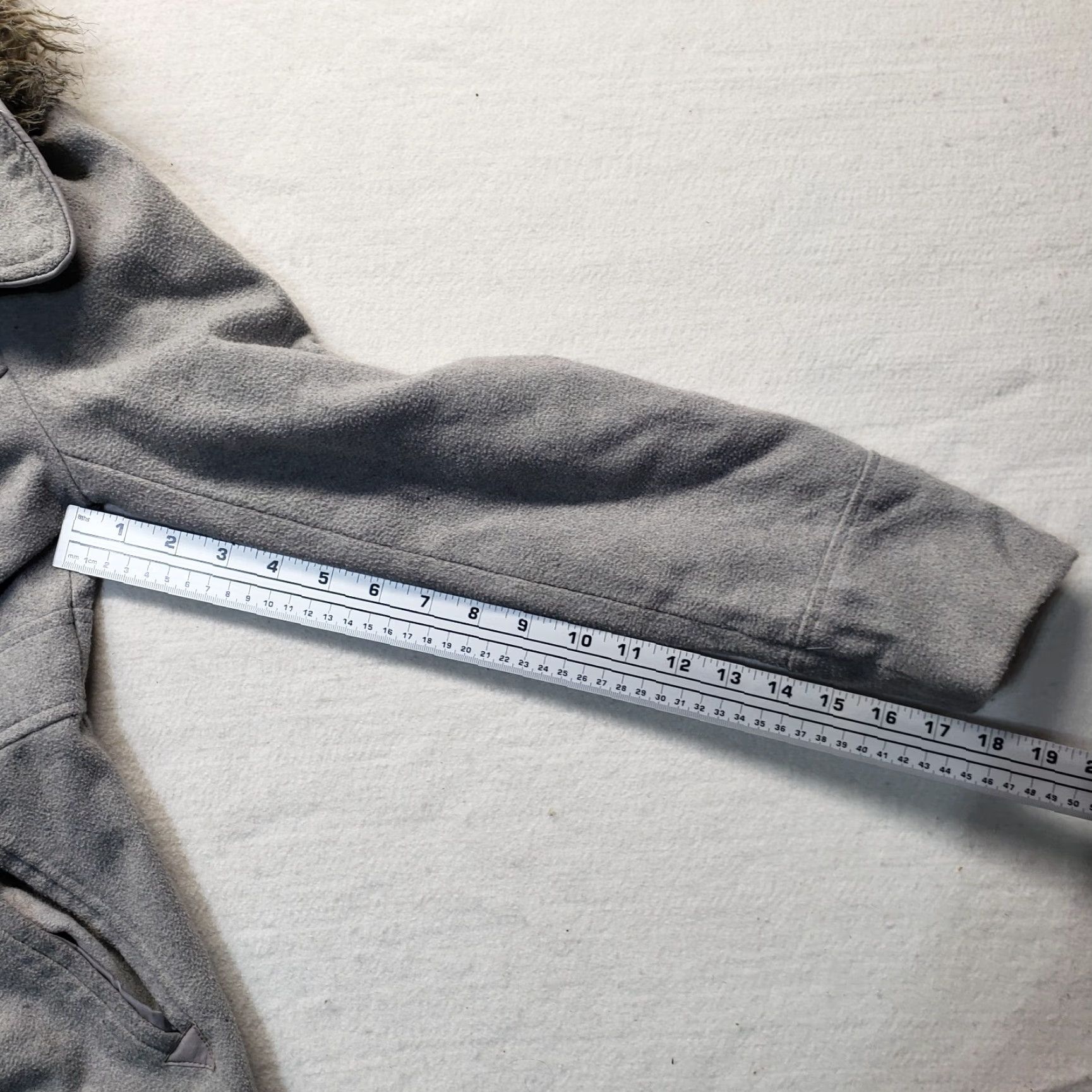 Vintage VINTAGE rue21 Pea Coat Jacket Gray Solid Winter Detachable Fuzzy Hood Adult Women Small 90s Designer Womens Size S / US 4 / IT 40 - 4 Thumbnail