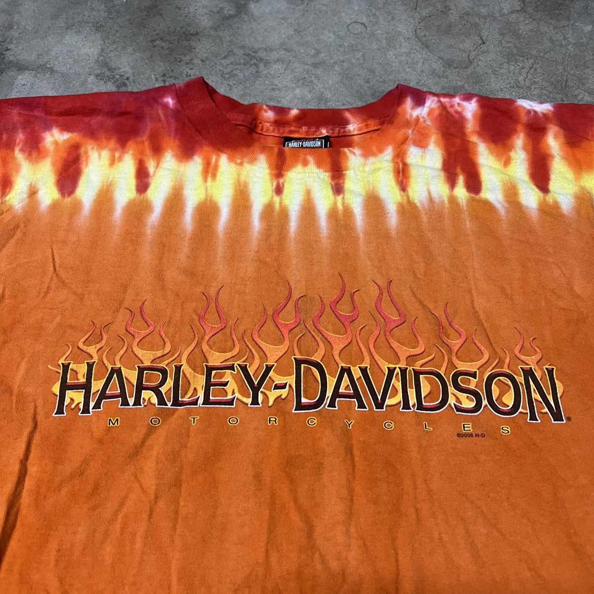 Vintage 2006 Harley Davidson 🇺🇸 Tie-Dye Long-Sleeve T-Shirt