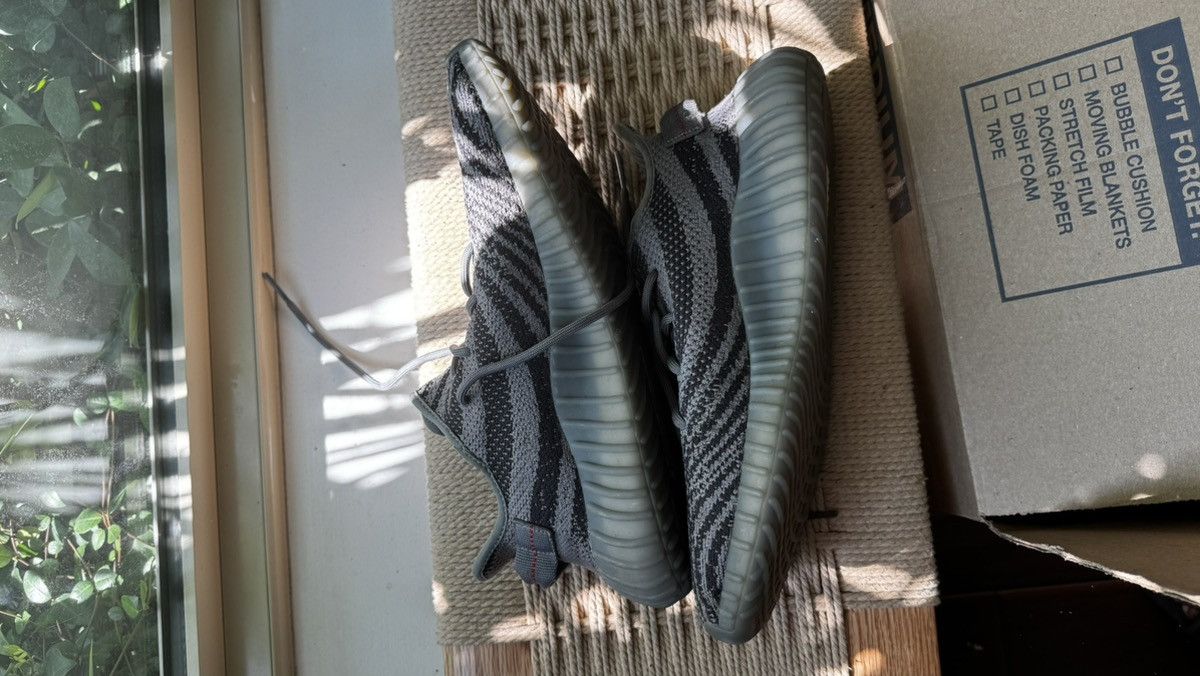 Yeezy Yeezy 350 V2 -Beluga Size US 12 / EU 45 - 1 Thumbnail