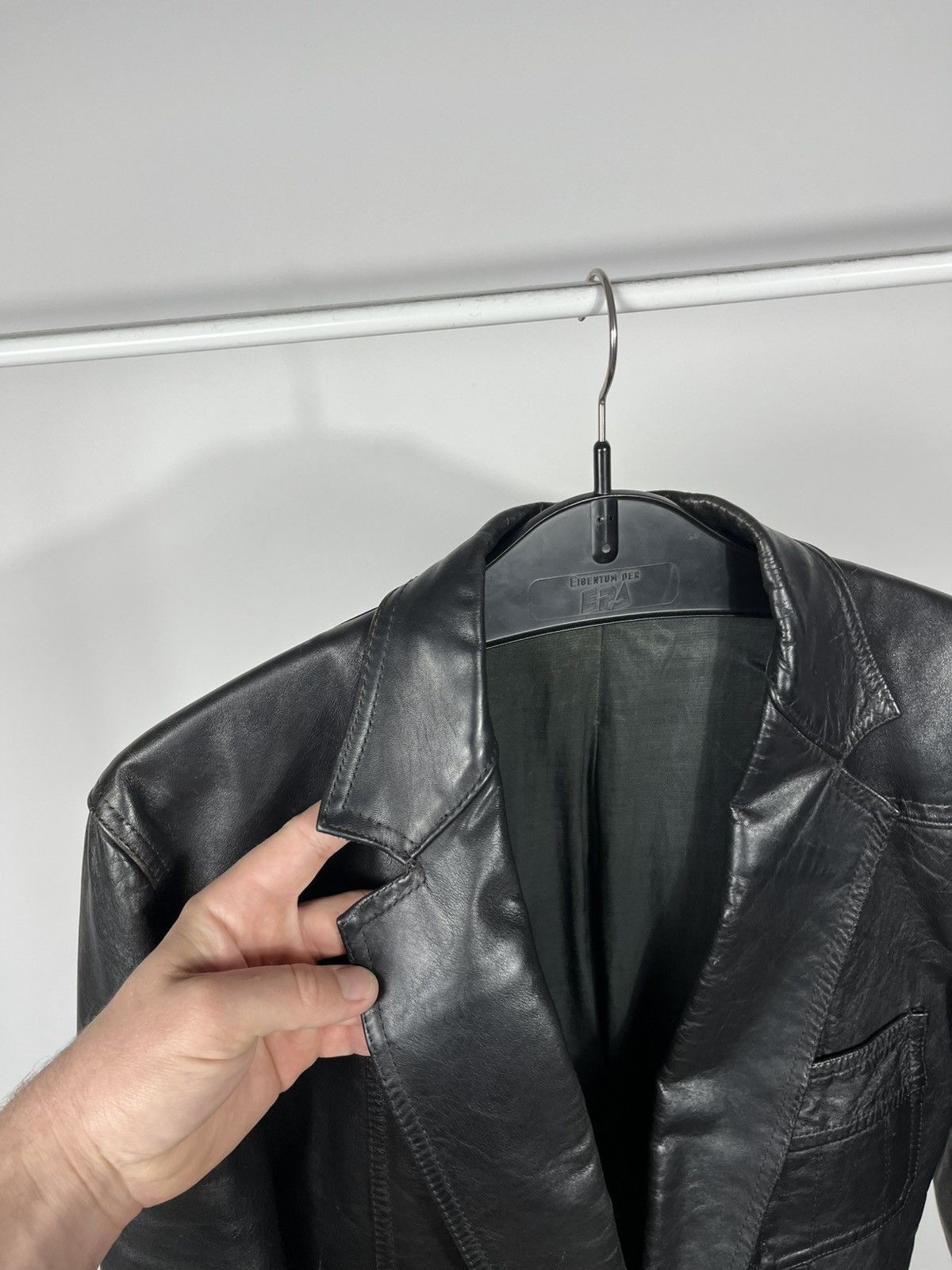 Leather Vintage Leather Blazer Jacket Made in Finland Heavy Coat L Size US S / EU 44-46 / 1 - 8 Thumbnail