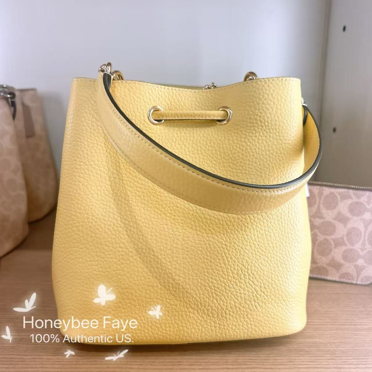 Coach NWT Coach Rowan Bucket Bag CBH06 Size ONE SIZE - 2 Thumbnail