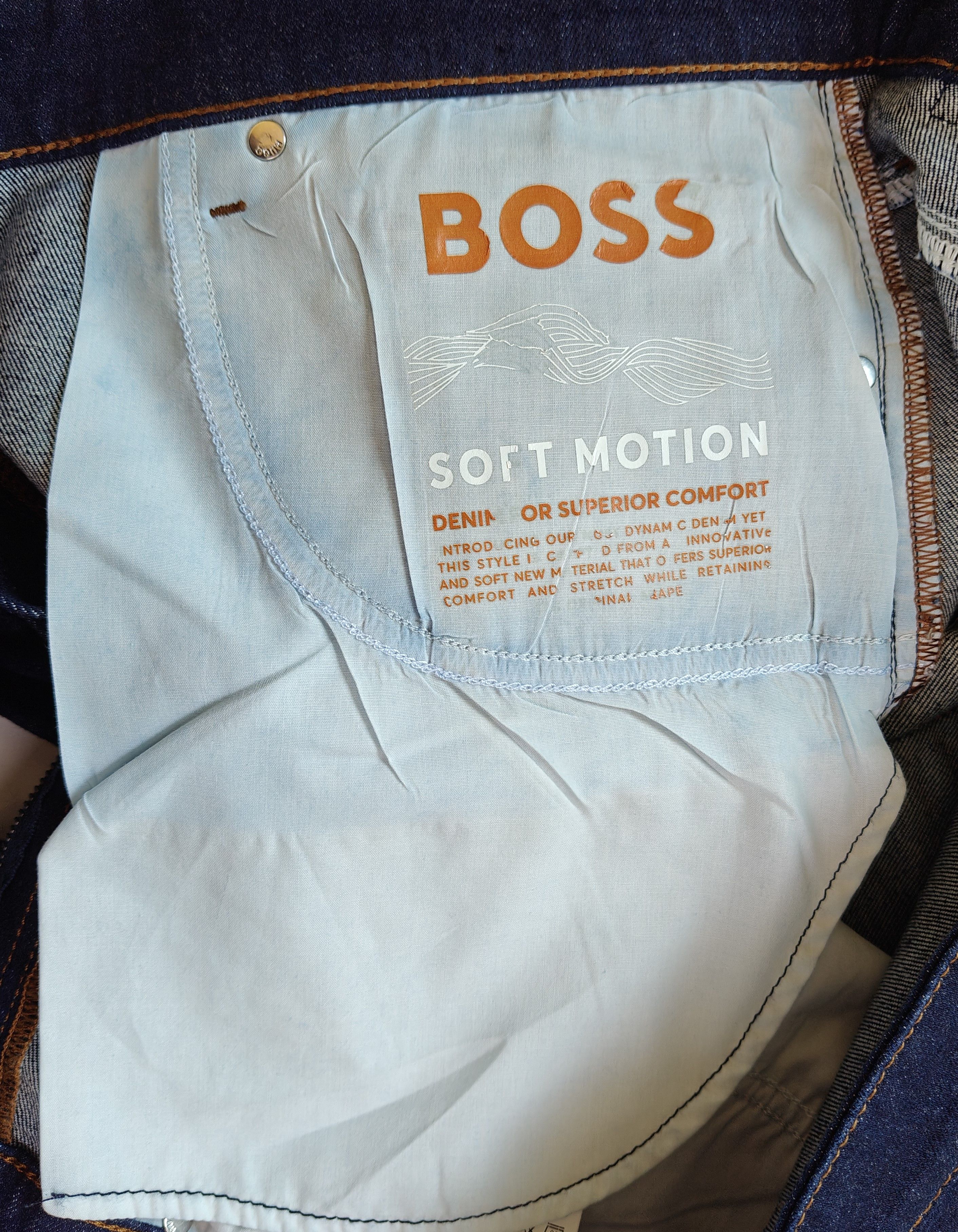 Hugo Boss HUGO BOSS Regular fit Men's Jeans Free Shipping T/6133 Size US 36 / EU 52 - 7 Thumbnail
