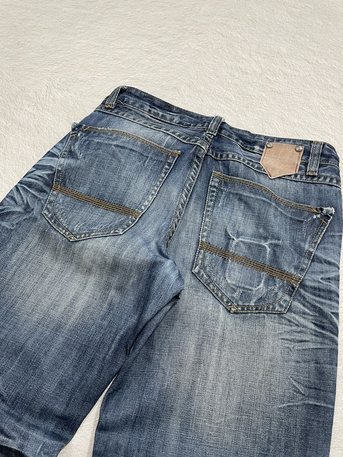 If Six Was Nine 2000s Jundol Distressed Fading Denim Bootcut Size US 32 / EU 48 - 12 Thumbnail
