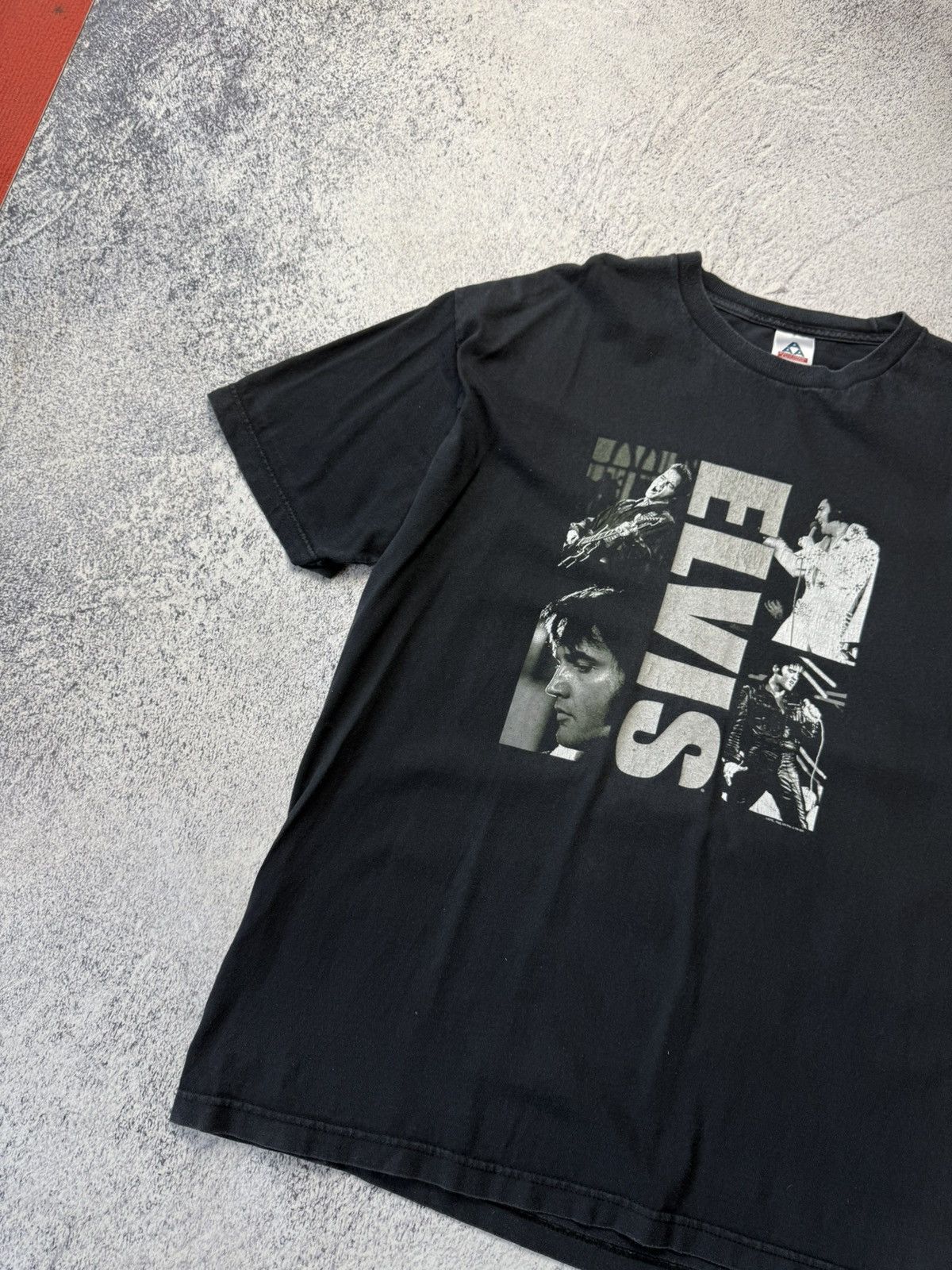 Band Tees Vintage Elvis 90s T-Shirts Y2K Size US XL / EU 56 / 4 - 5 Thumbnail