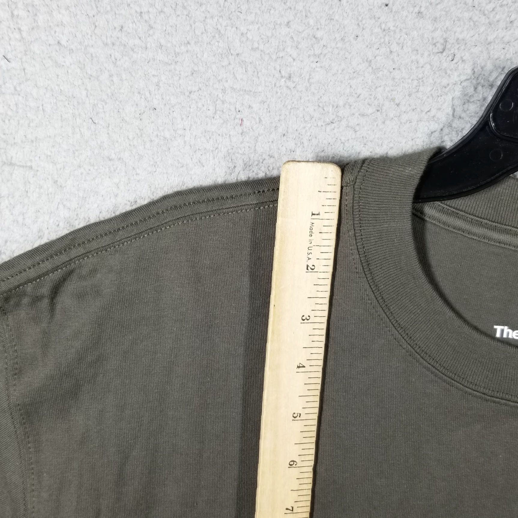 Nike VINTAGE Nike Shirt Mens Medium Olive Green Swoosh Money Graphic Wings Basketball Tee Size US M / EU 48-50 / 2 - 4 Thumbnail