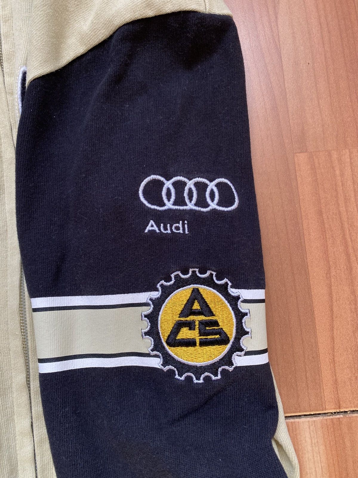 Audi Vintage Audi Champion Car IROC Beige Men’s Racing Jacket Size US S / EU 44-46 / 1 - 7 Thumbnail