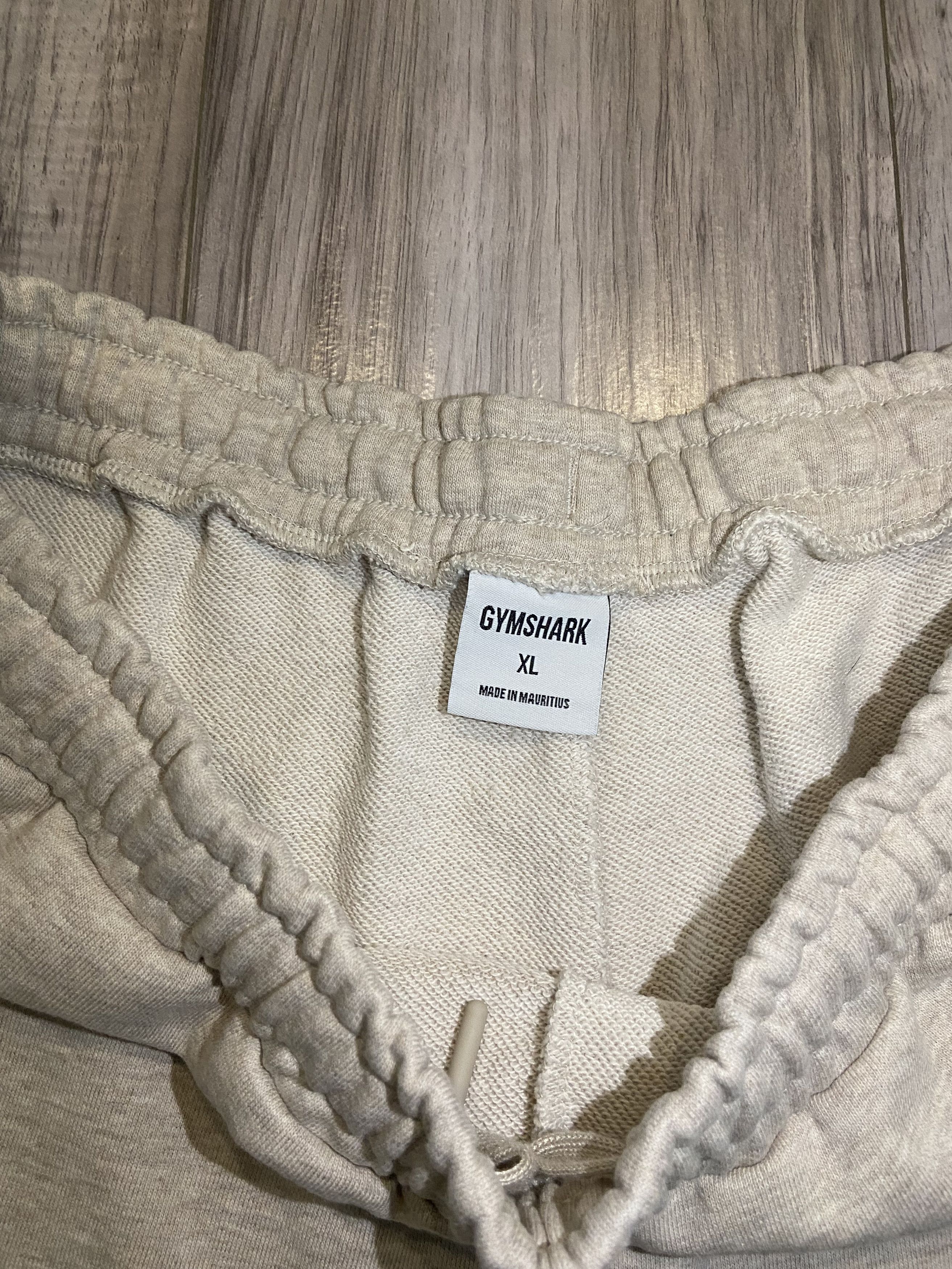 Gymshark GYMSHARK SWEAT SHORTS Size 38" / US 16 / IT 52 - 4 Thumbnail