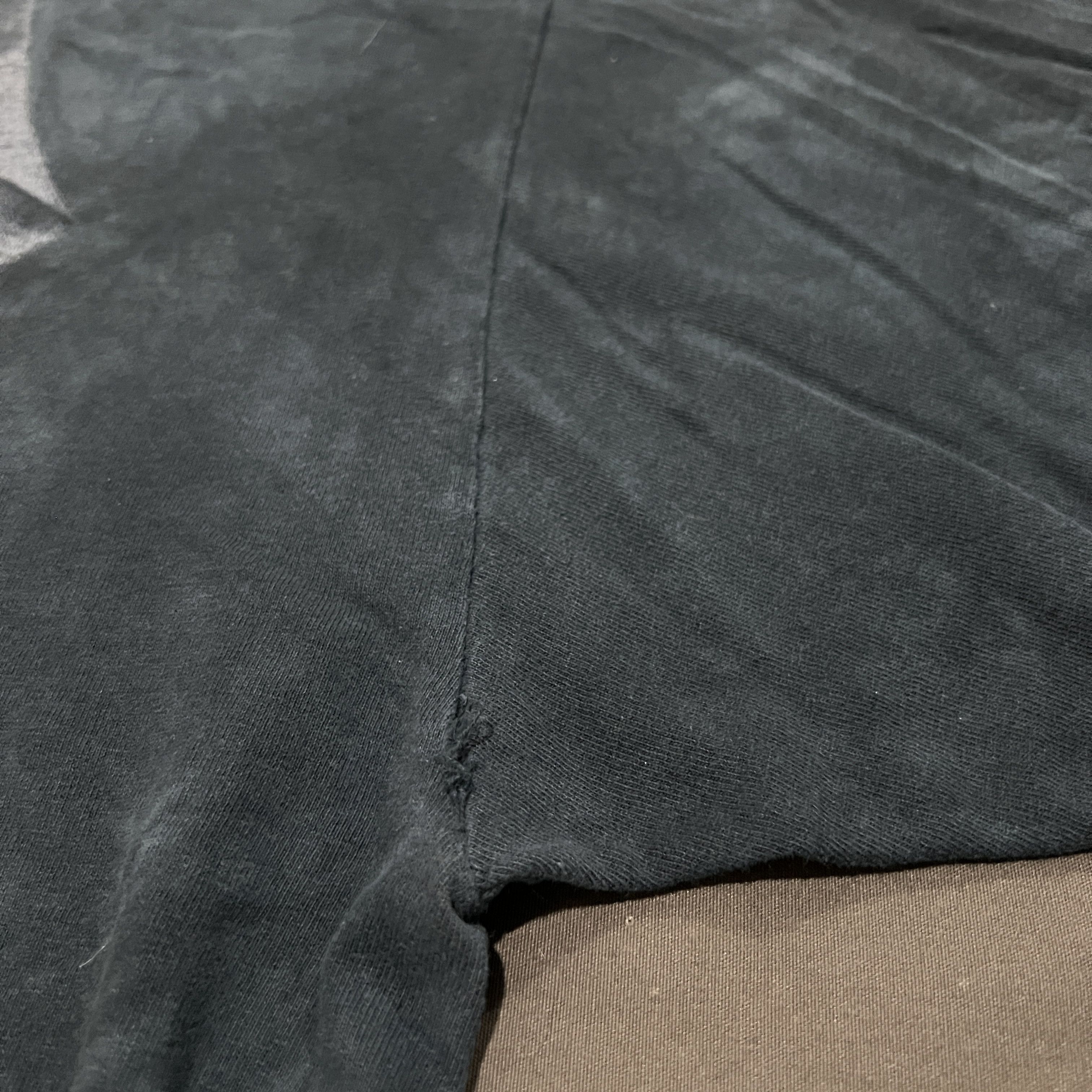 Vintage Vintage Y2K Skullbone Bat Tee Distressed Faded Thrashed 2XL Size US XXL / EU 58 / 5 - 9 Thumbnail