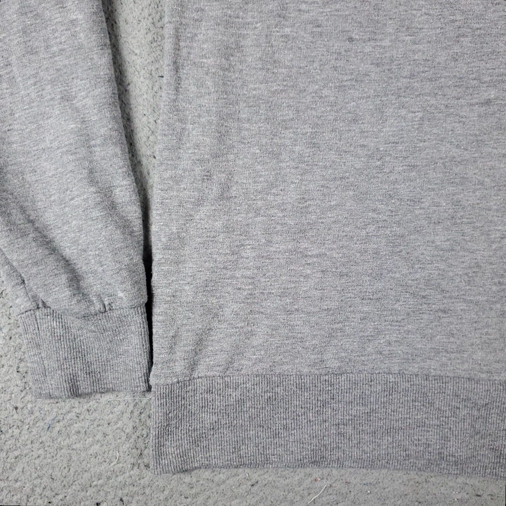 Tommy Hilfiger Tommy Hilfiger Sweater Mens Small Gray Sleepwear Pullover Hoodie Long Sleeve Size US S / EU 44-46 / 1 - 3 Thumbnail