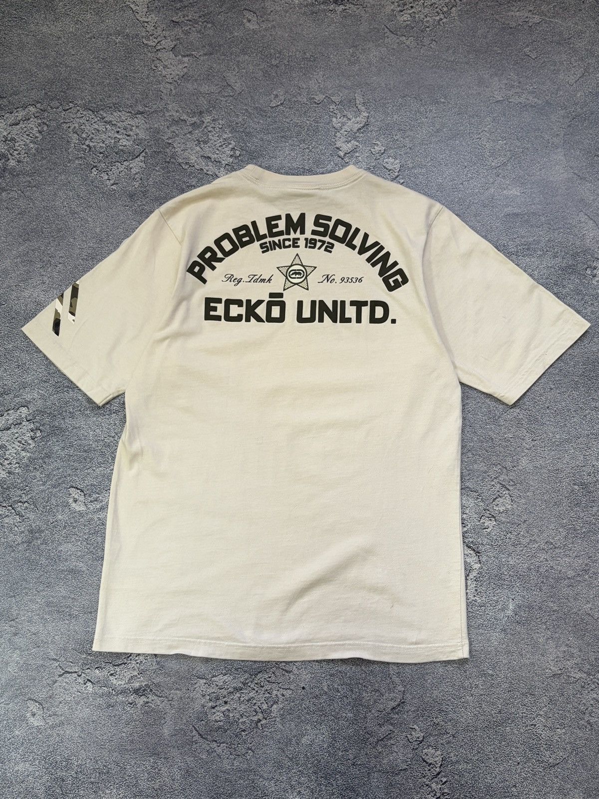 Ecko Unltd. Ecko Unltd Vtg Rhino Graphic T-Shirt Beige Y2K Baggy M Size US M / EU 48-50 / 2 - 2 Thumbnail