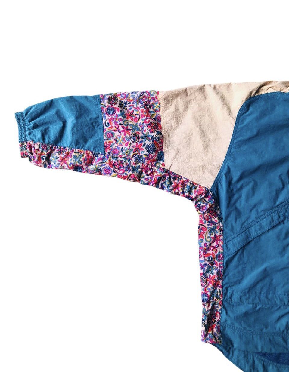 Nike × Vintage Vintage Nike Y2K Floral Light Jacket Size US S / EU 44-46 / 1 - 5 Thumbnail