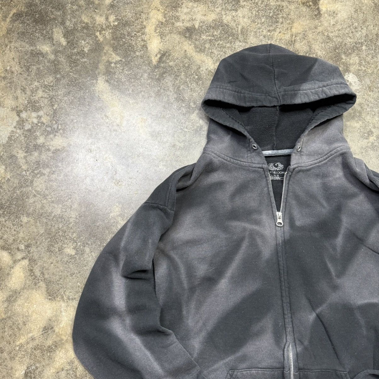 Vintage vintage y2k faded black baggy zip up hoodie Size US L / EU 52-54 / 3 - 4 Thumbnail