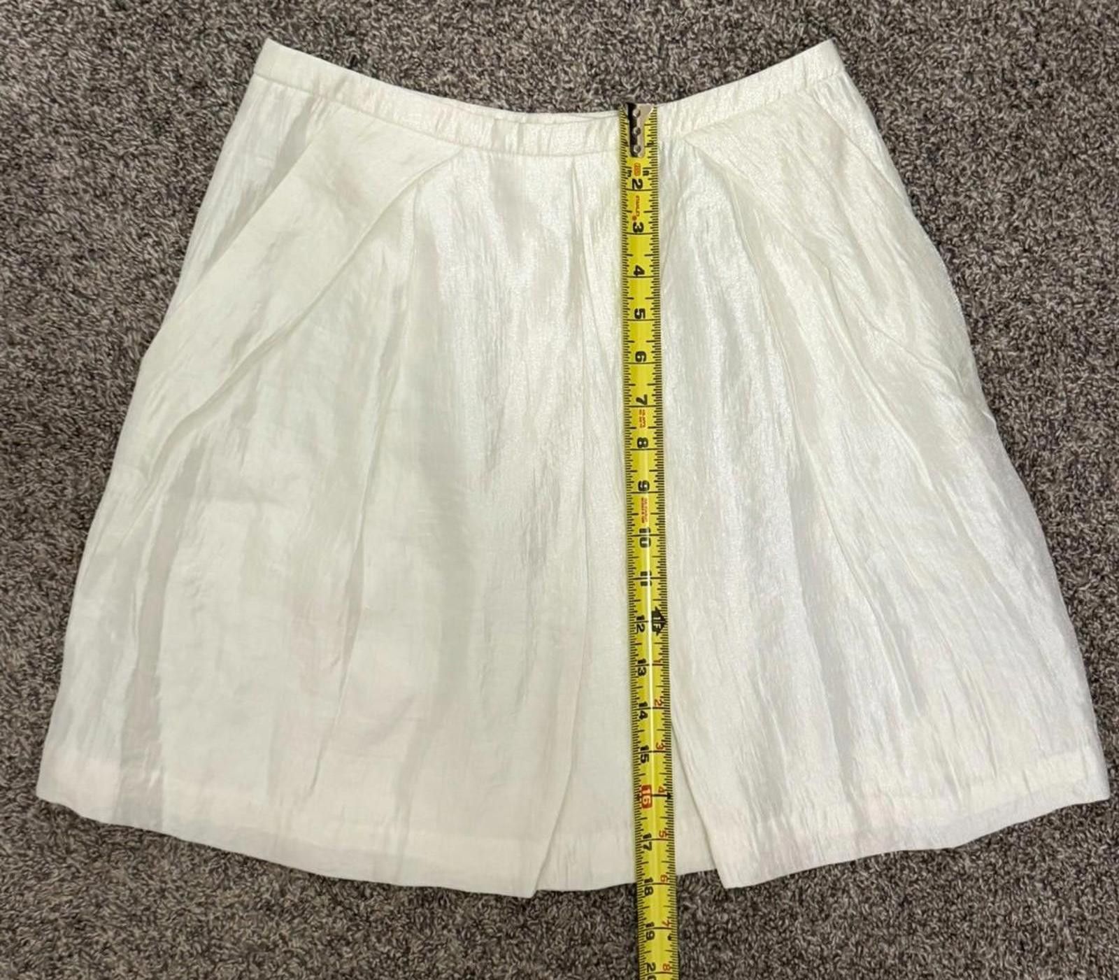 H&M H&M A-line Mini Skirt in Cream (US 6) Size 28" / US 6 / IT 42 - 3 Thumbnail
