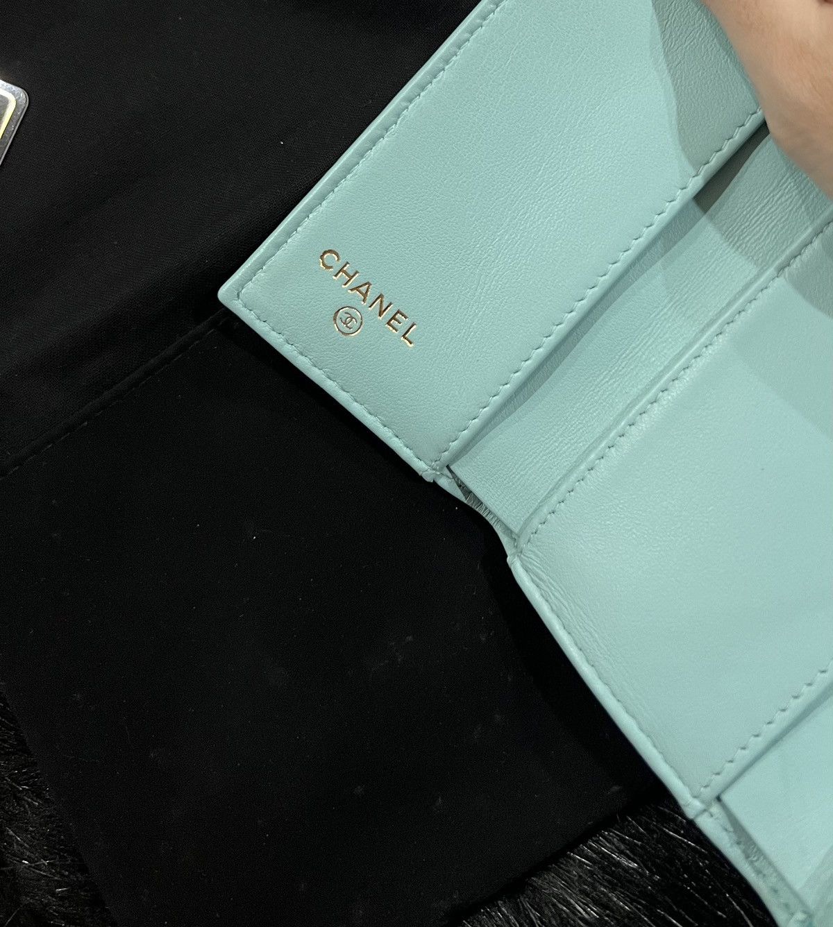 Chanel Chanel Tiffany blue classic flap small wallet Size ONE SIZE - 8 Thumbnail