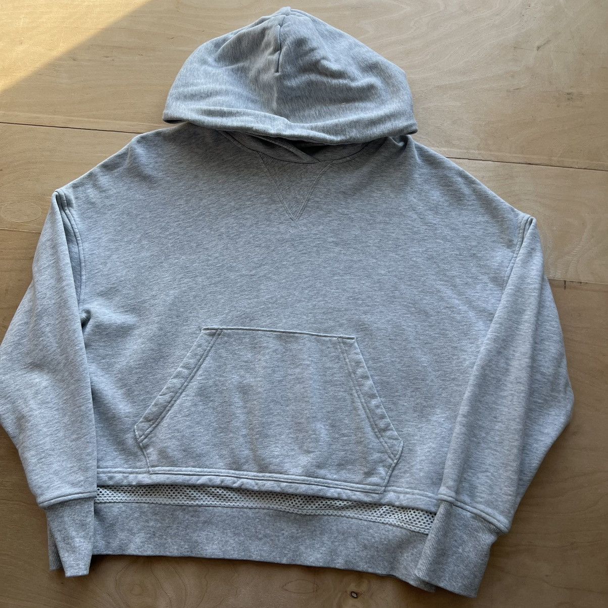 Lululemon Warm Down Hoodie 10 Gray Athleisure Workout Fleece