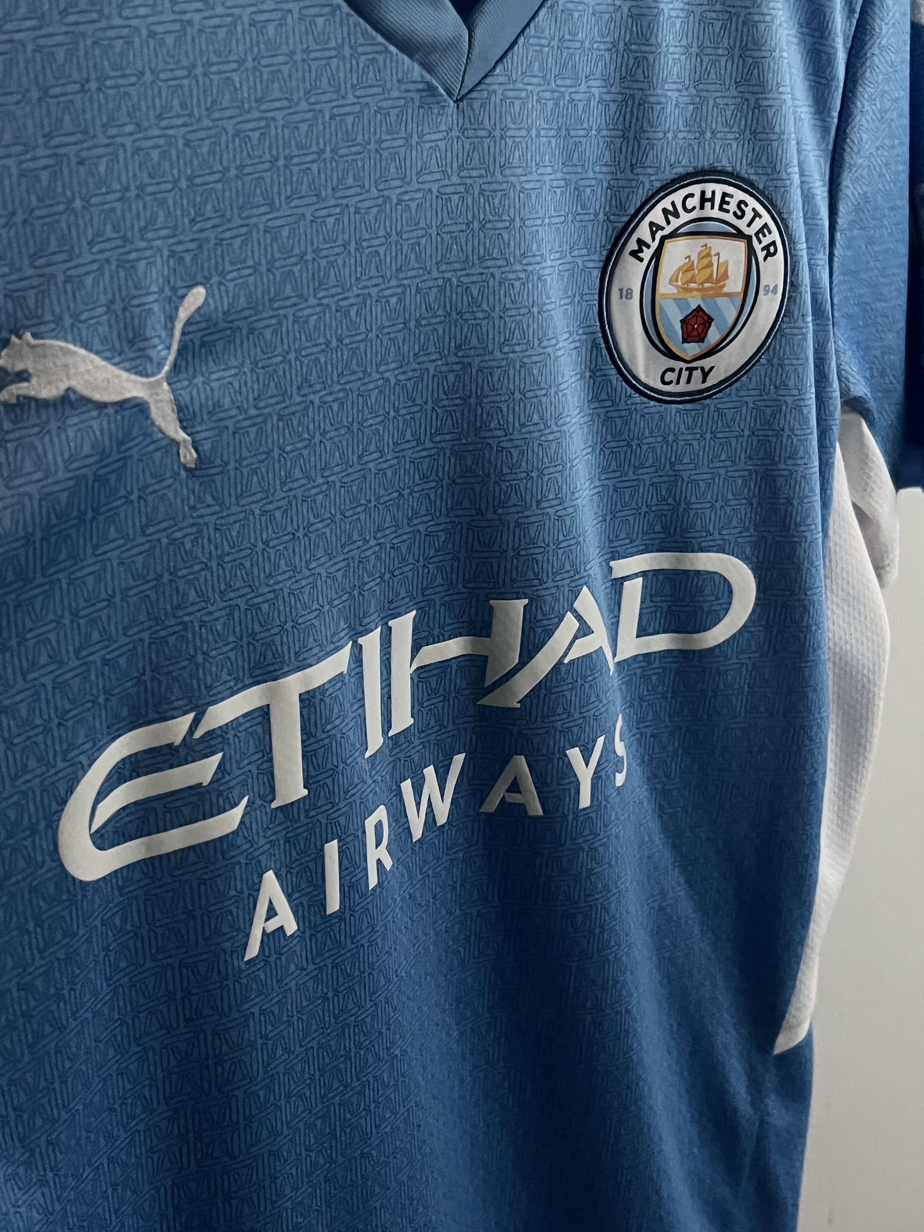 Puma × Vintage Soccer Jersey Puma Manchester City 2020/21 Champions Size US M / EU 48-50 / 2 - 5 Thumbnail