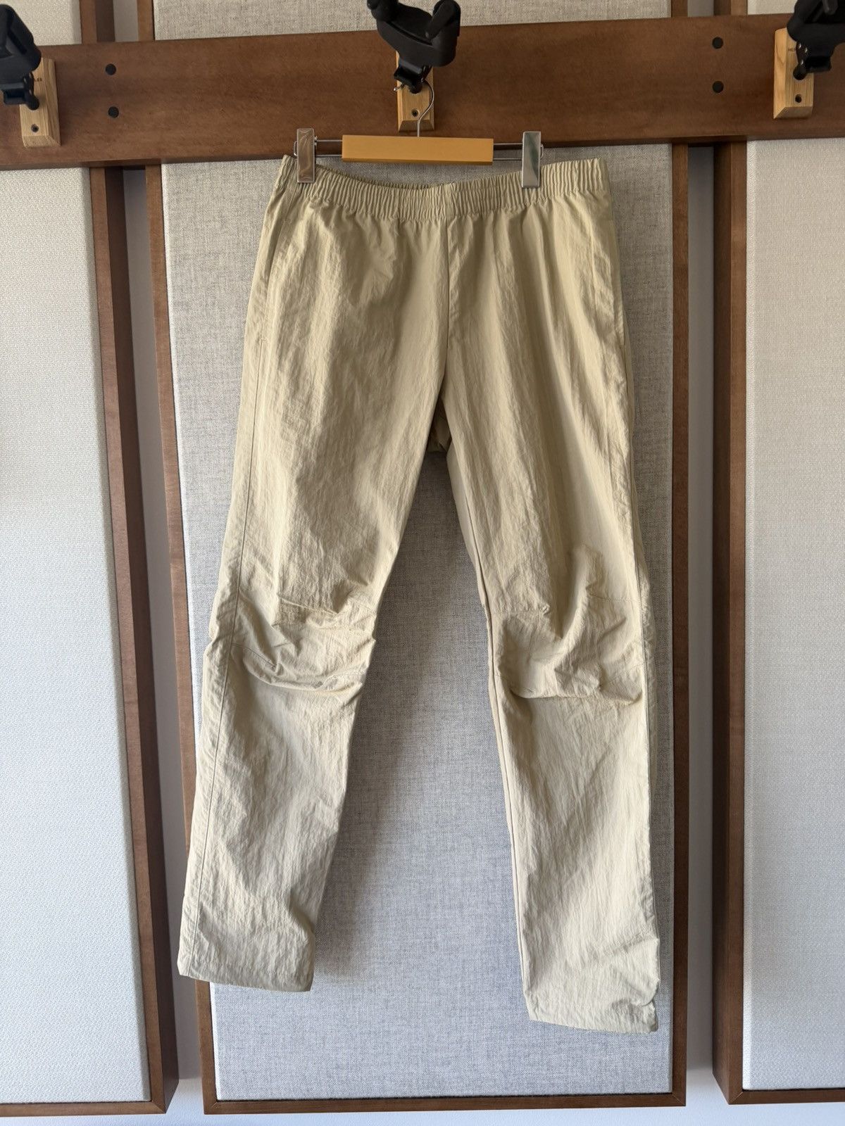 John Elliott Brand new John Elliot nylon pant Size US 32 / EU 48 - 1 Thumbnail