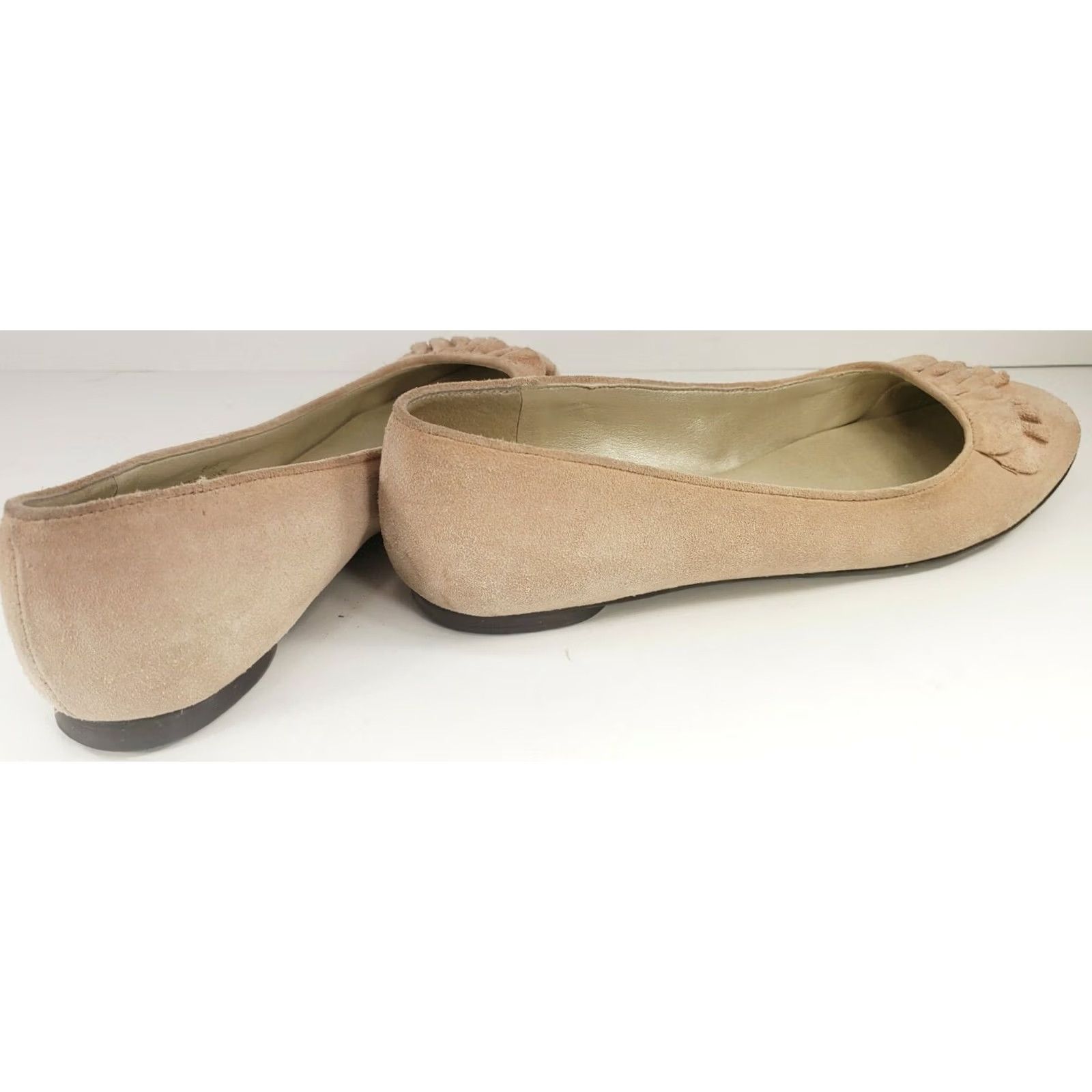 Talbots Talbots Pink Suede Leather Ballet Flats with Skirted Front Size 6 1/2B Comfortable Casual Shoes Womens Flats Led by Talbots Flats and Slip-ons Size US 7 / IT 37 - 4 Thumbnail