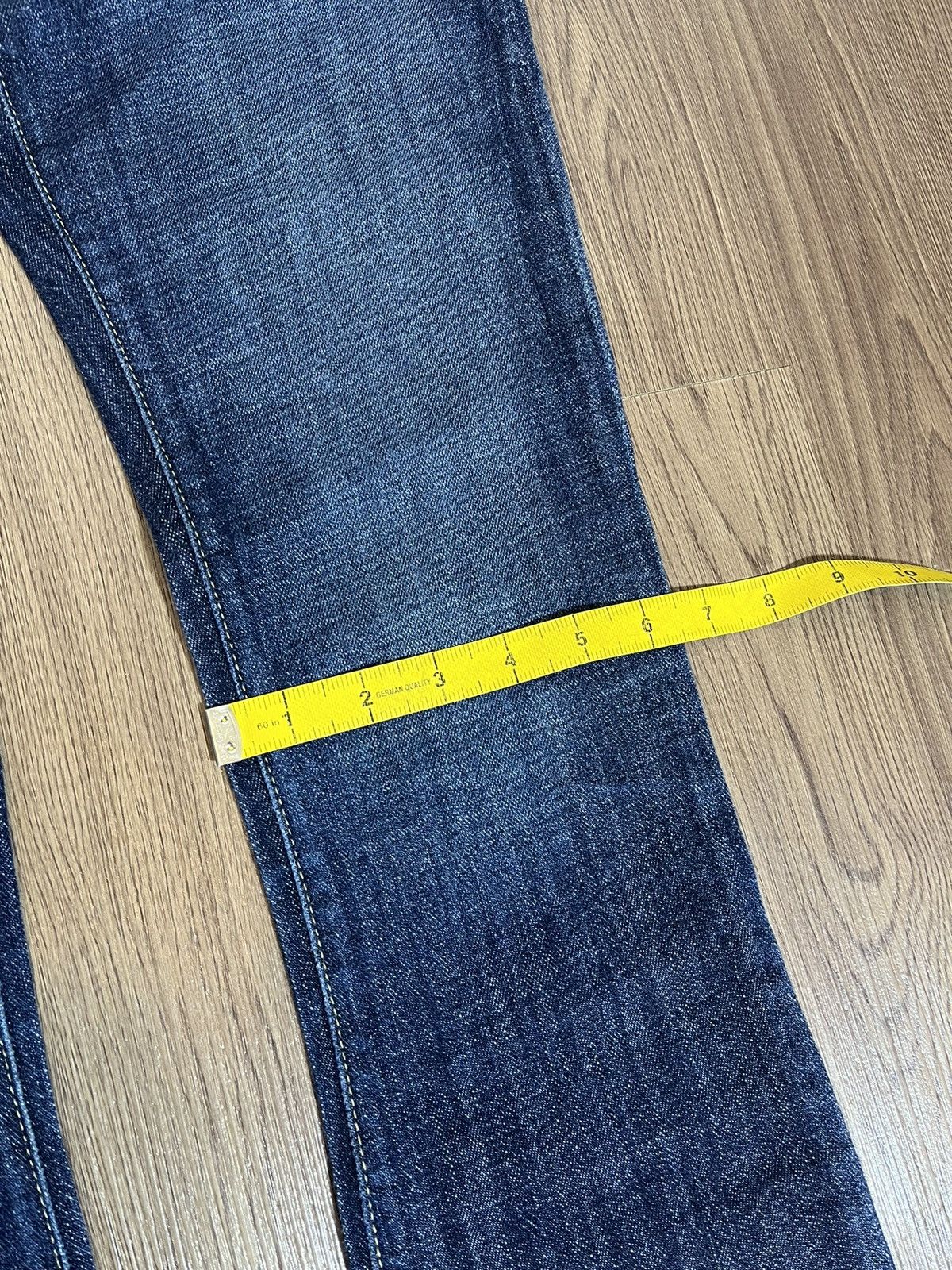 Robins Jeans Robins Jeans Y2K gold studded wing emboirdery Size US 27 - 15 Thumbnail