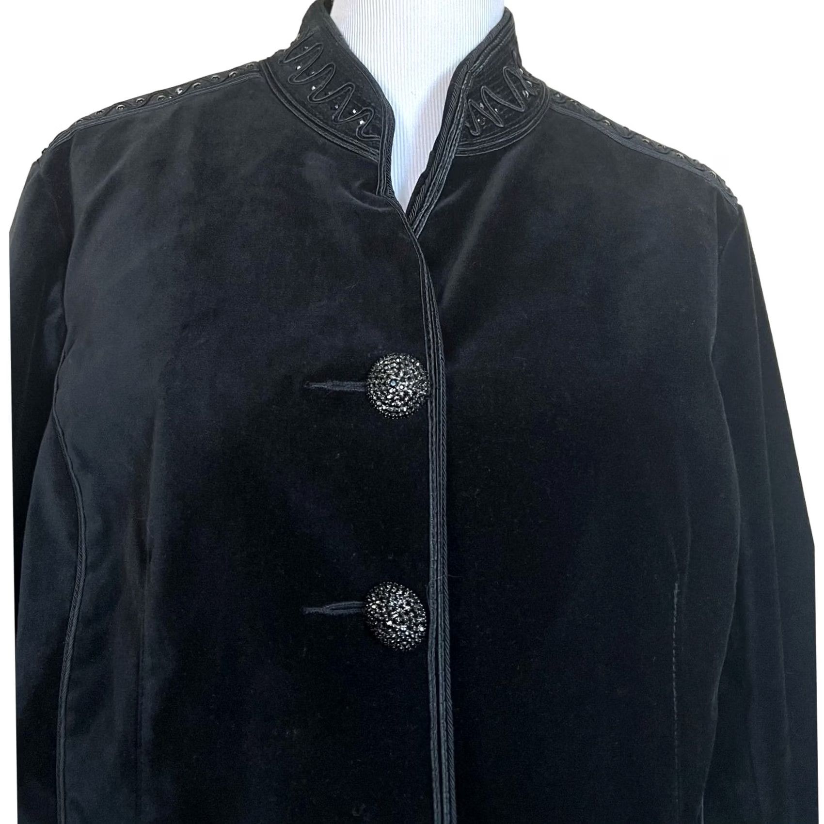 Velvet Reba Velvet Jacket Blazer Black Embellished Details Mandarin Collar Women’s 1X Blazer Plus 1X Womens Velvet Jacket Size XL / US 12-14 / IT 48-50 - 3 Thumbnail