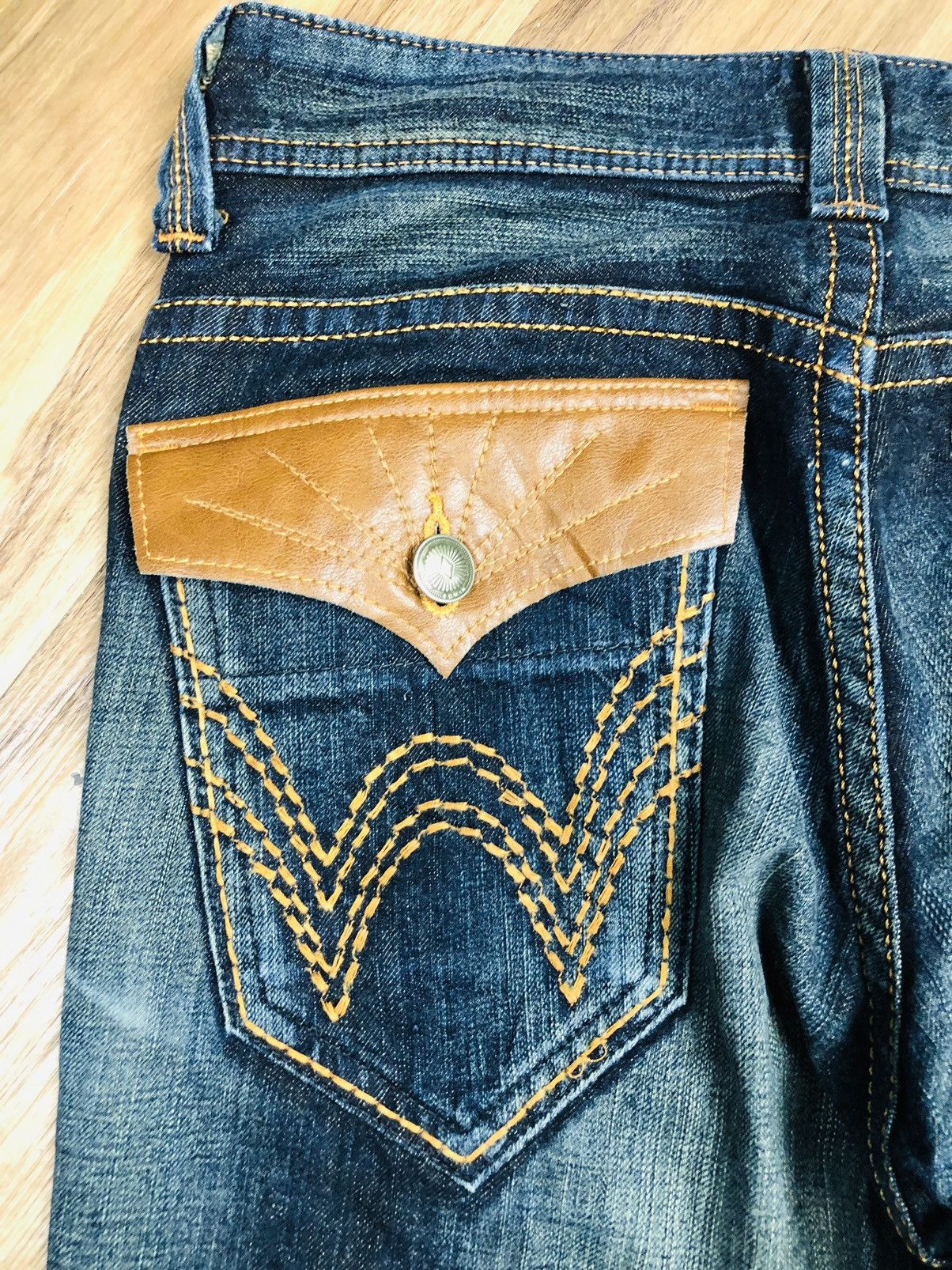 Edwin Vintage Edwin Flared Bootcut Jeans (37) Size US 30 / EU 46 - 16 Thumbnail